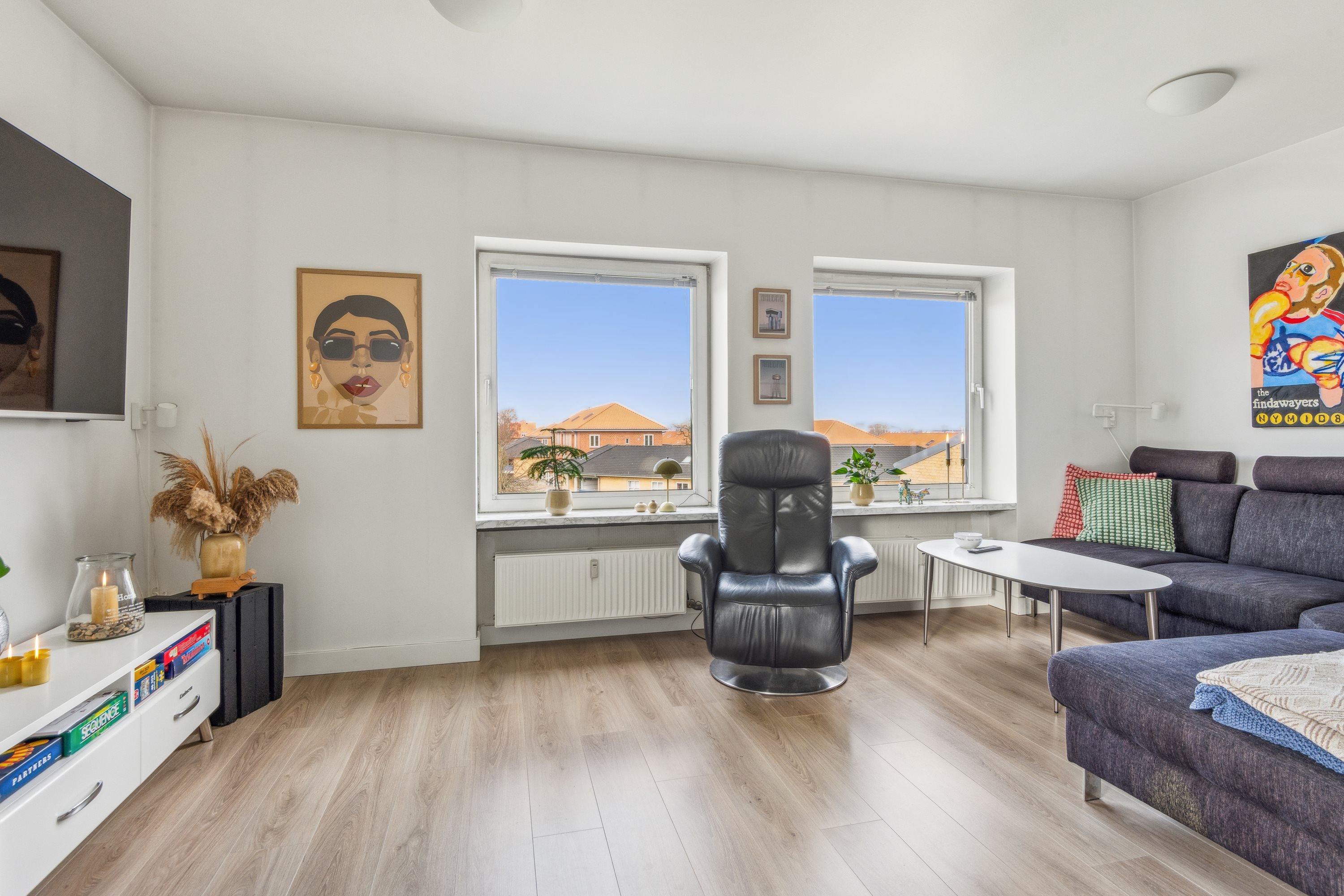 Fremhævet stue billede i fuldskærmstilstand. Billede af Hobrovej 93, 2. tv., 9000 Aalborg