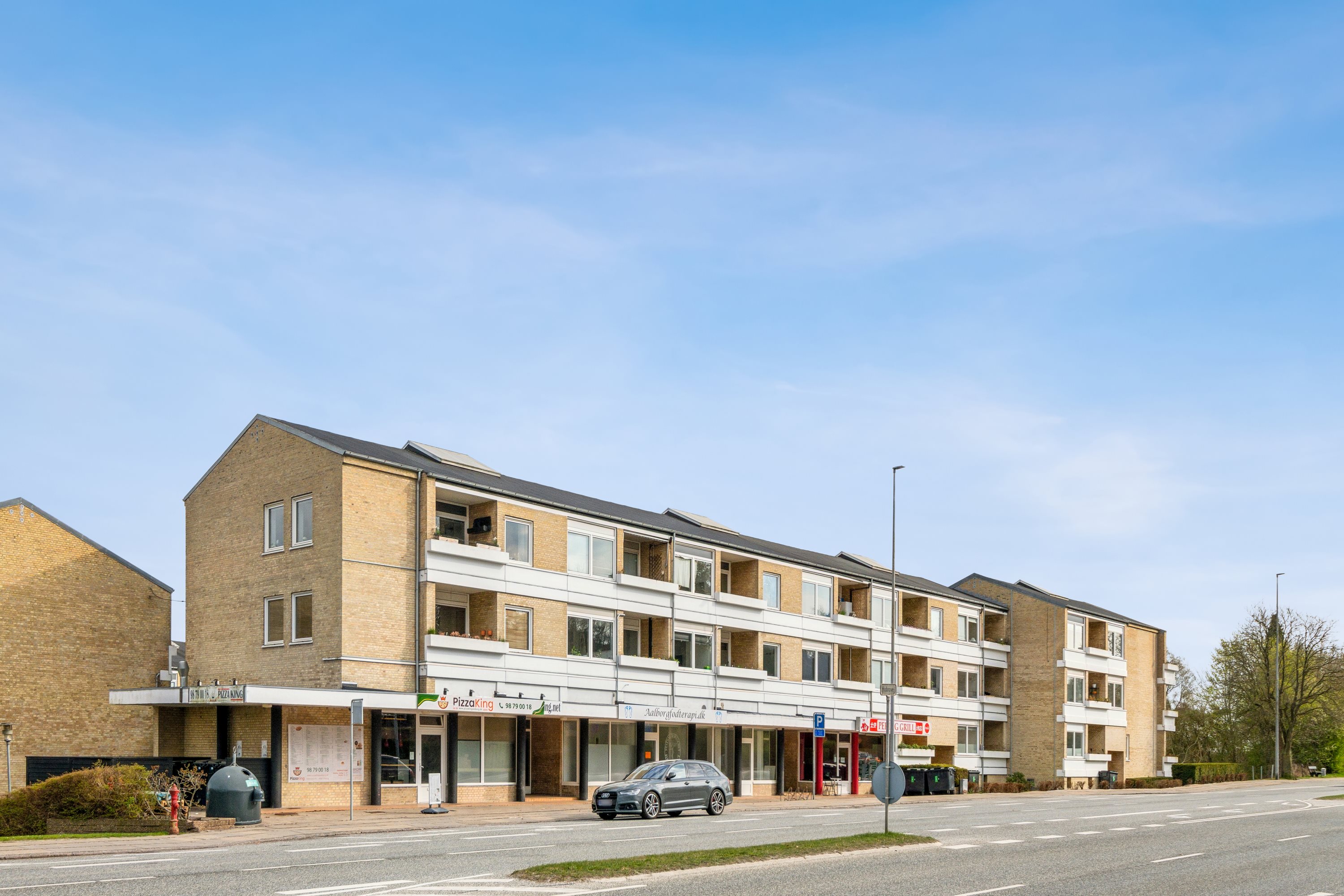 Fremhævet ejendom 1 billede i fuldskærmstilstand. Billede af Hobrovej 93, 2. tv., 9000 Aalborg