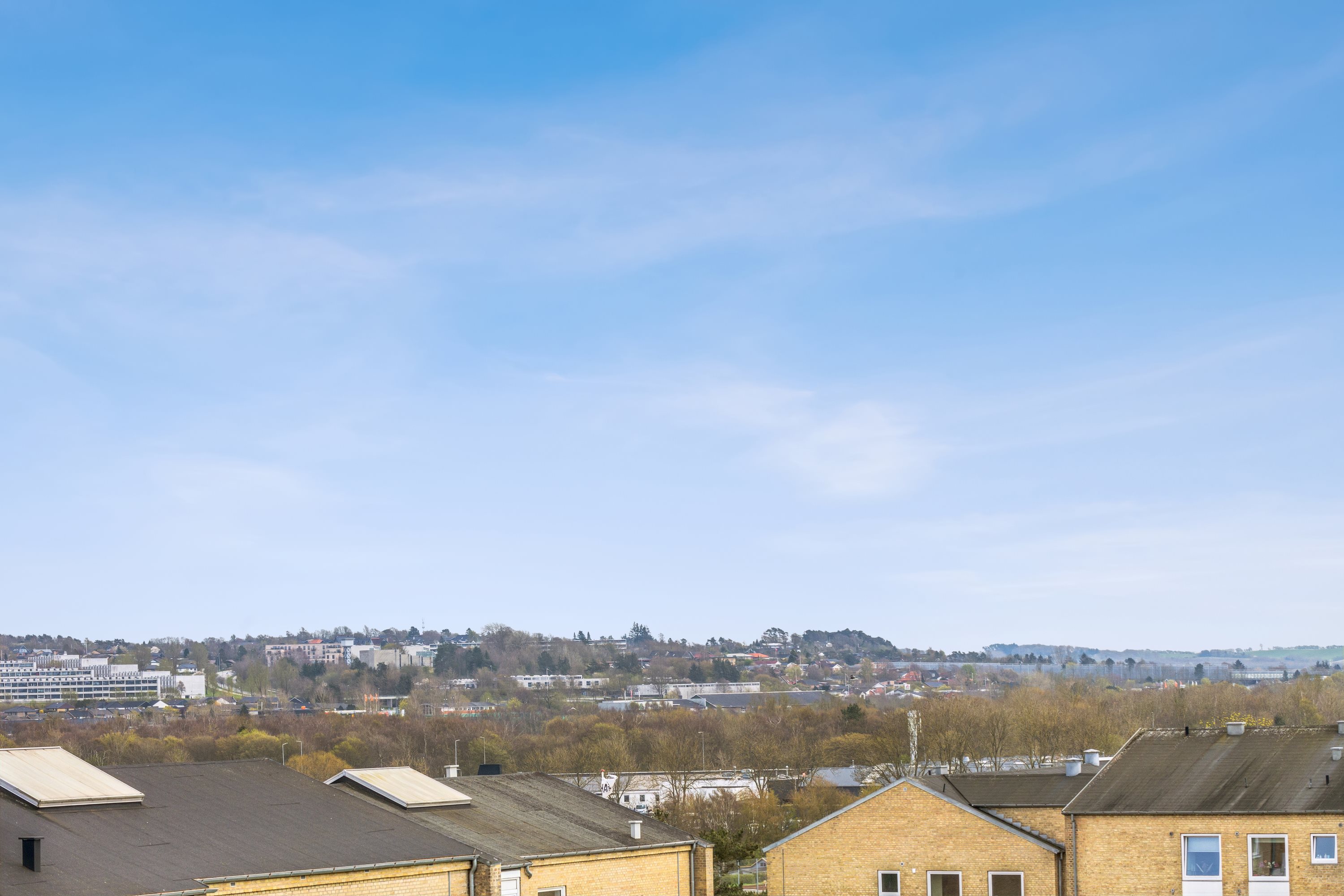 Fremhævet udsigt billede i fuldskærmstilstand. Billede af Hobrovej 93, 2. tv., 9000 Aalborg