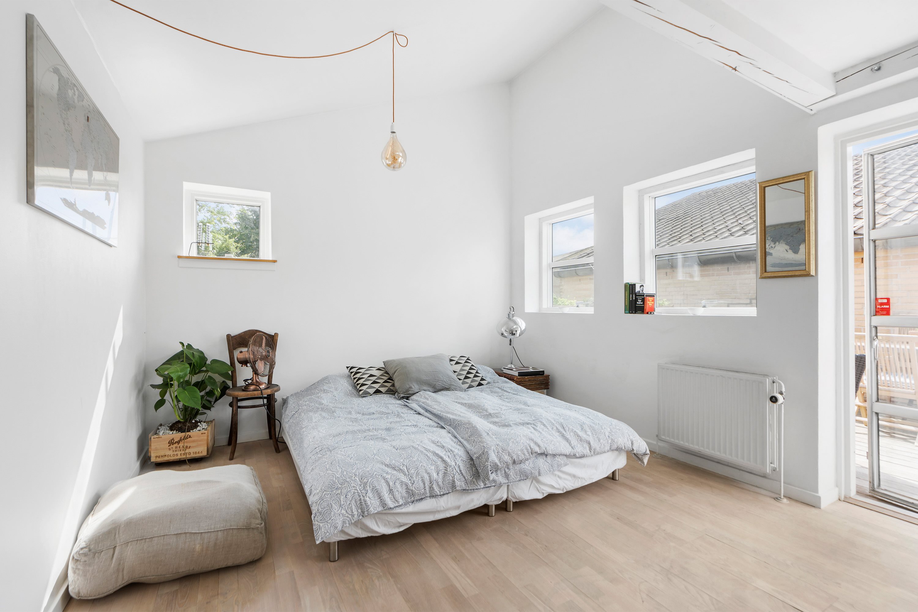 Fremhævet  billede i fuldskærmstilstand. Billede af Dalsgaardsvej 24, 2930 Klampenborg