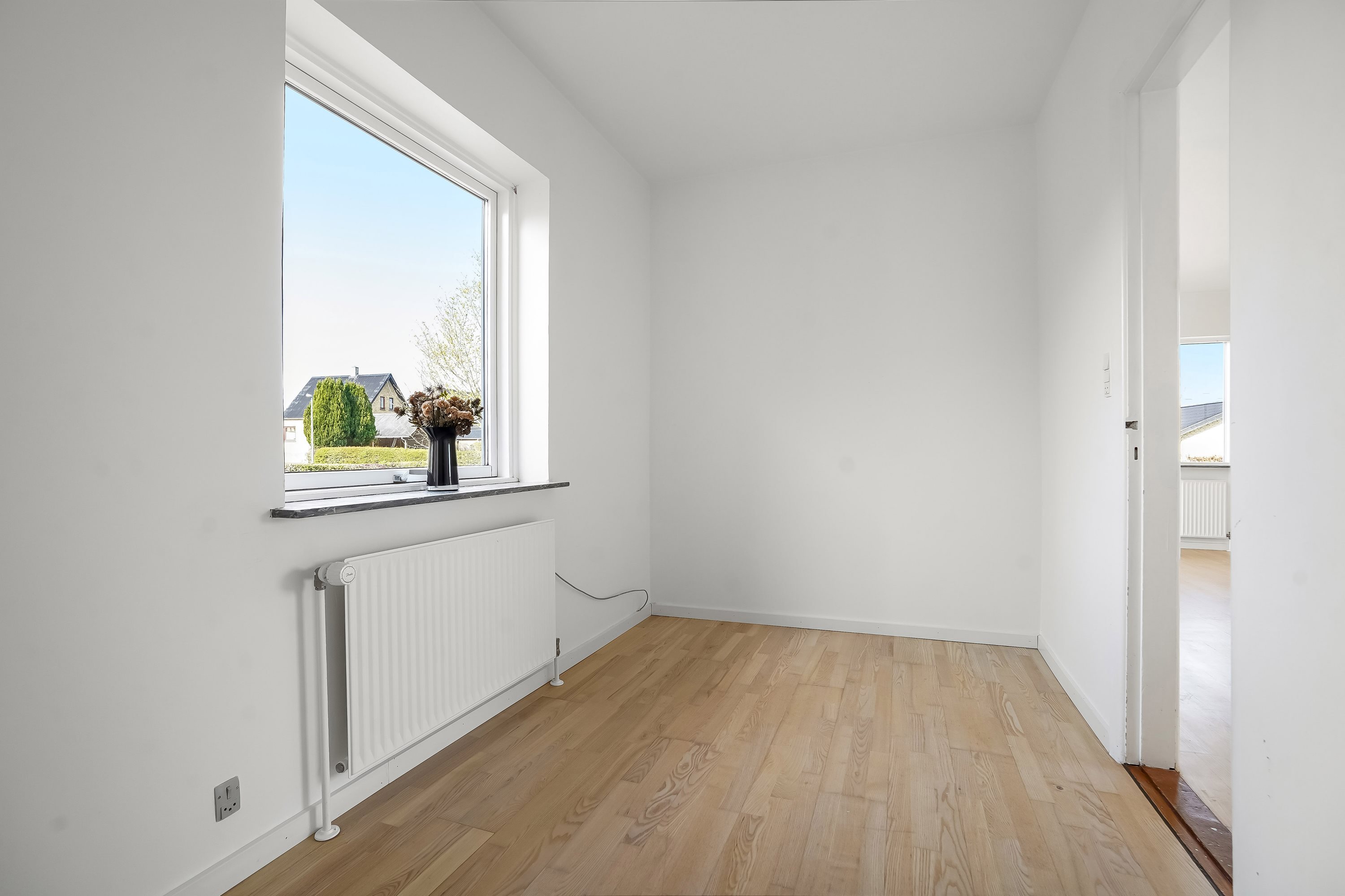 Fremhævet stue billede i fuldskærmstilstand. Billede af Ehlersvej 13, 8740 Brædstrup