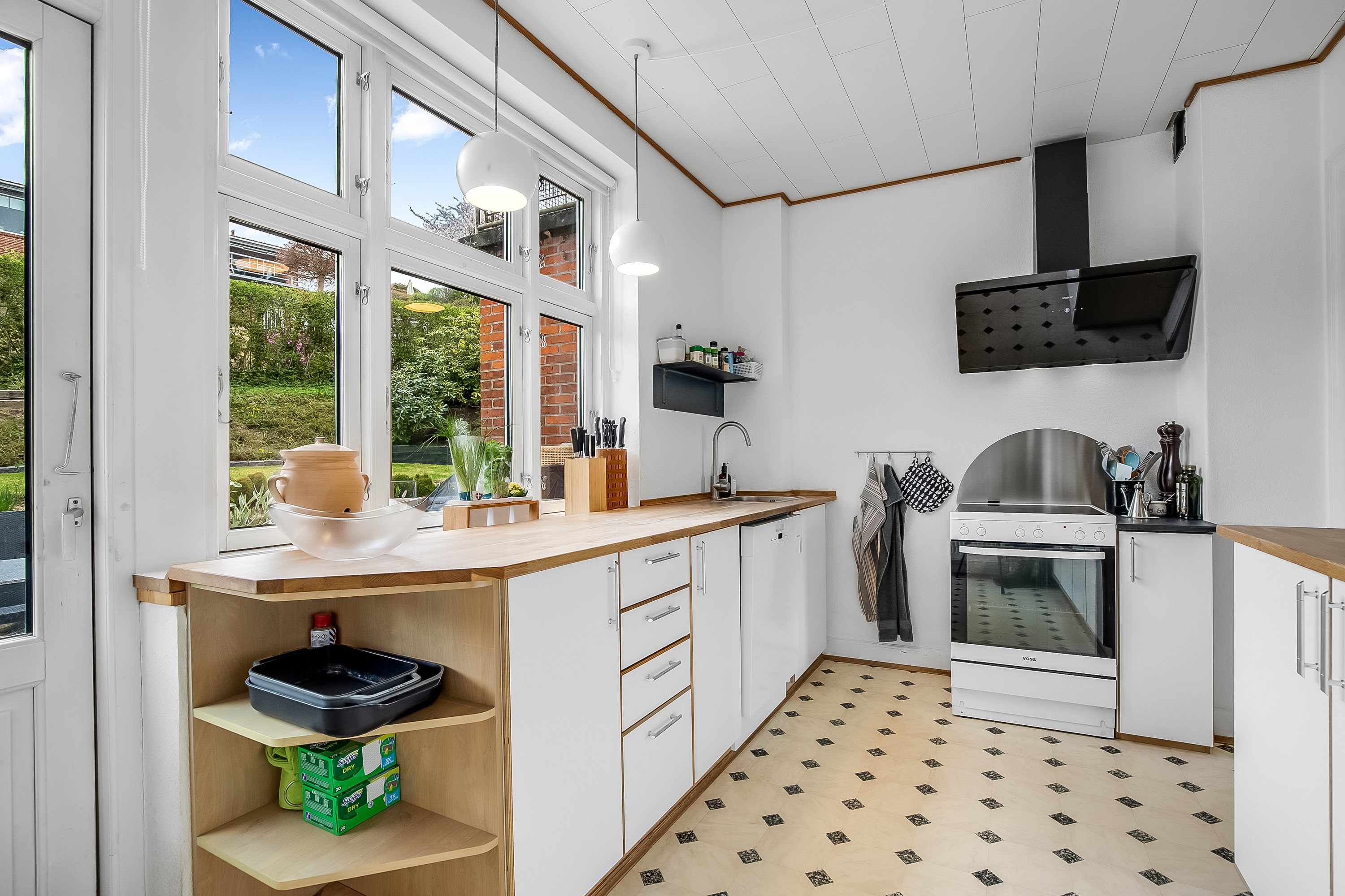 Fremhævet køkken billede i fuldskærmstilstand. Billede af Fjordvej 83, Strandhuse, 6000 Kolding