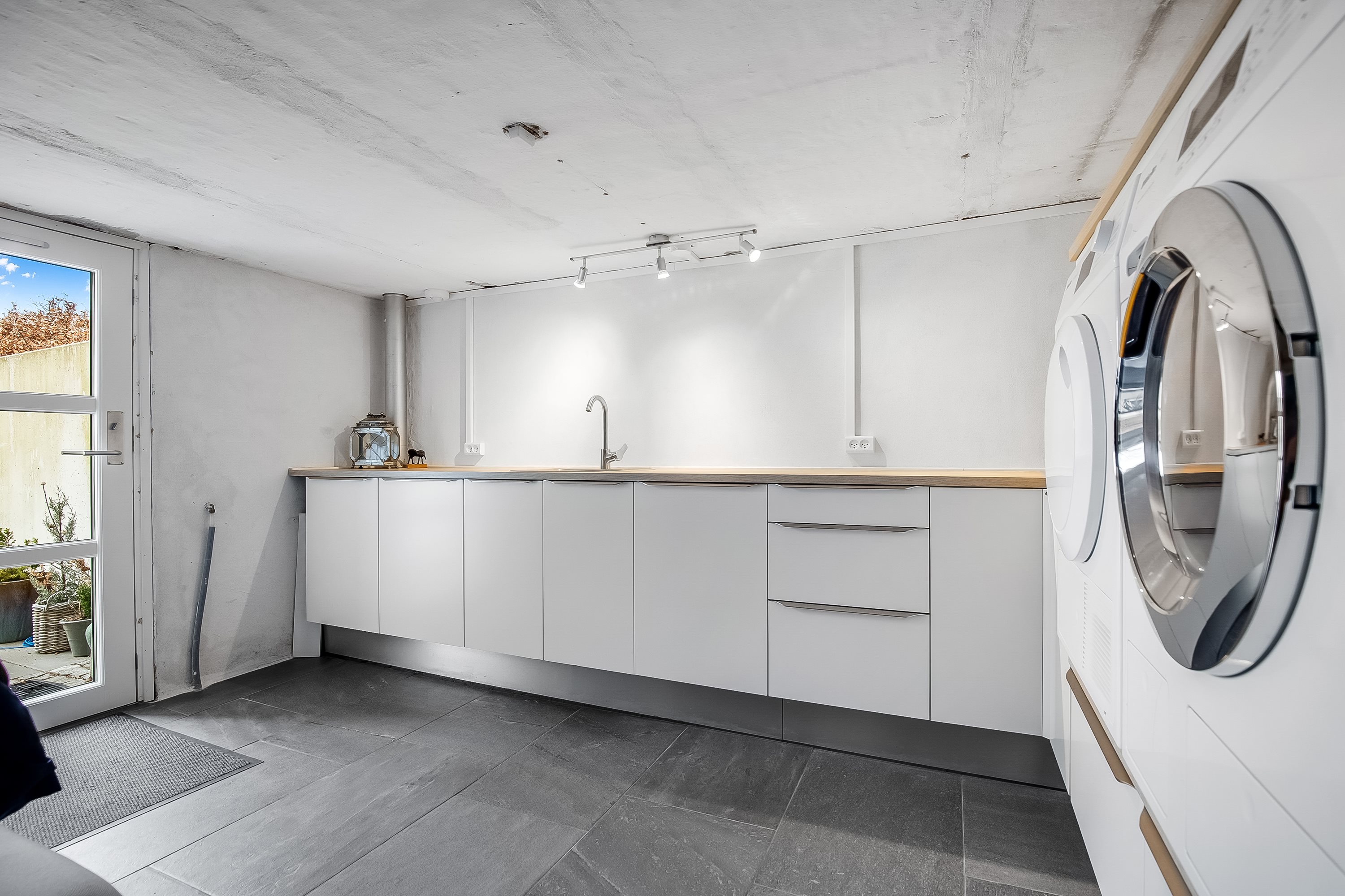 Fremhævet bryggers billede i fuldskærmstilstand. Billede af Fjordvej 83, Strandhuse, 6000 Kolding