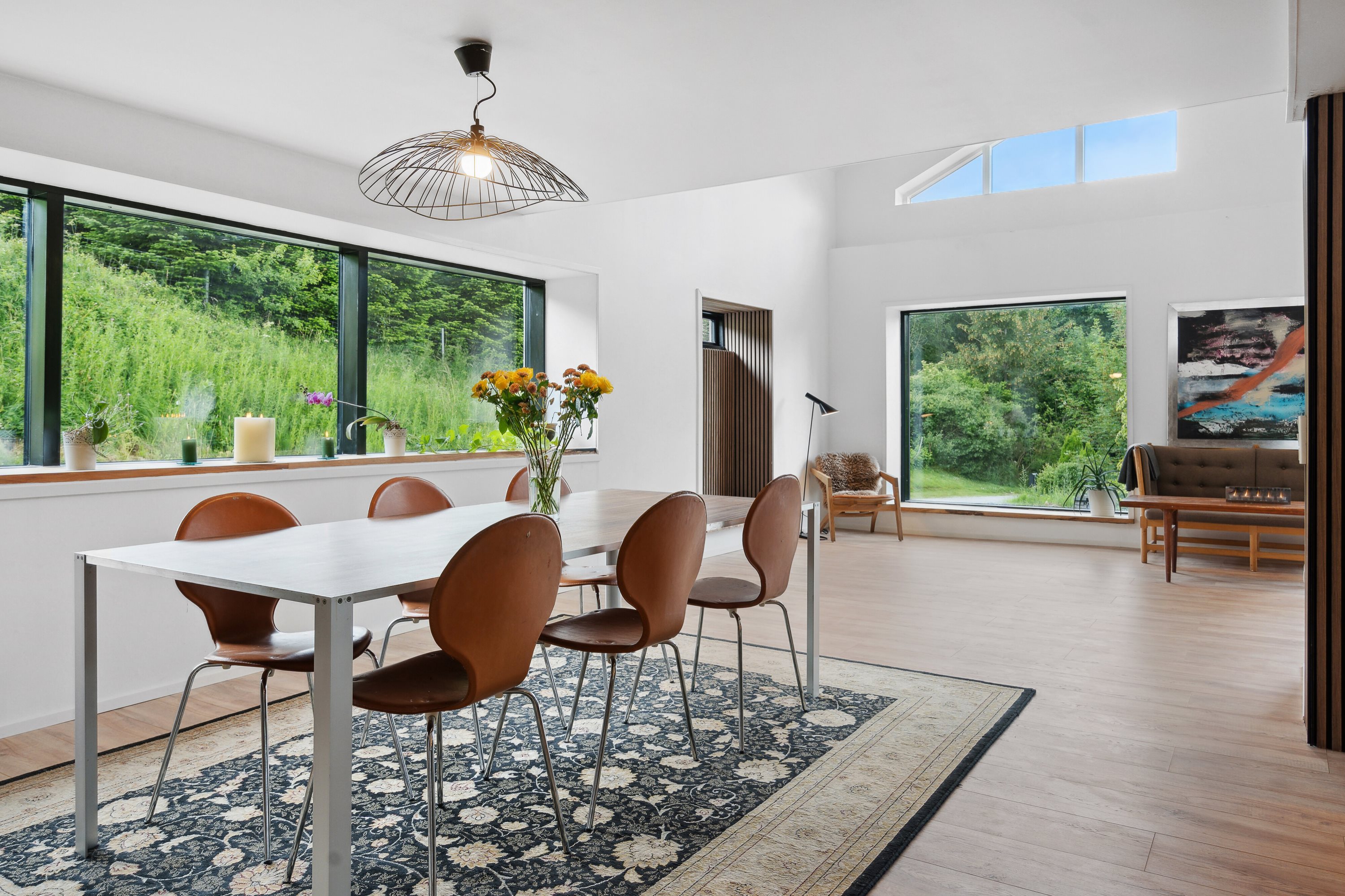 Fremhævet spisestue billede i fuldskærmstilstand. Billede af Bellemøllebanke 14, Belle, 7140 Stouby