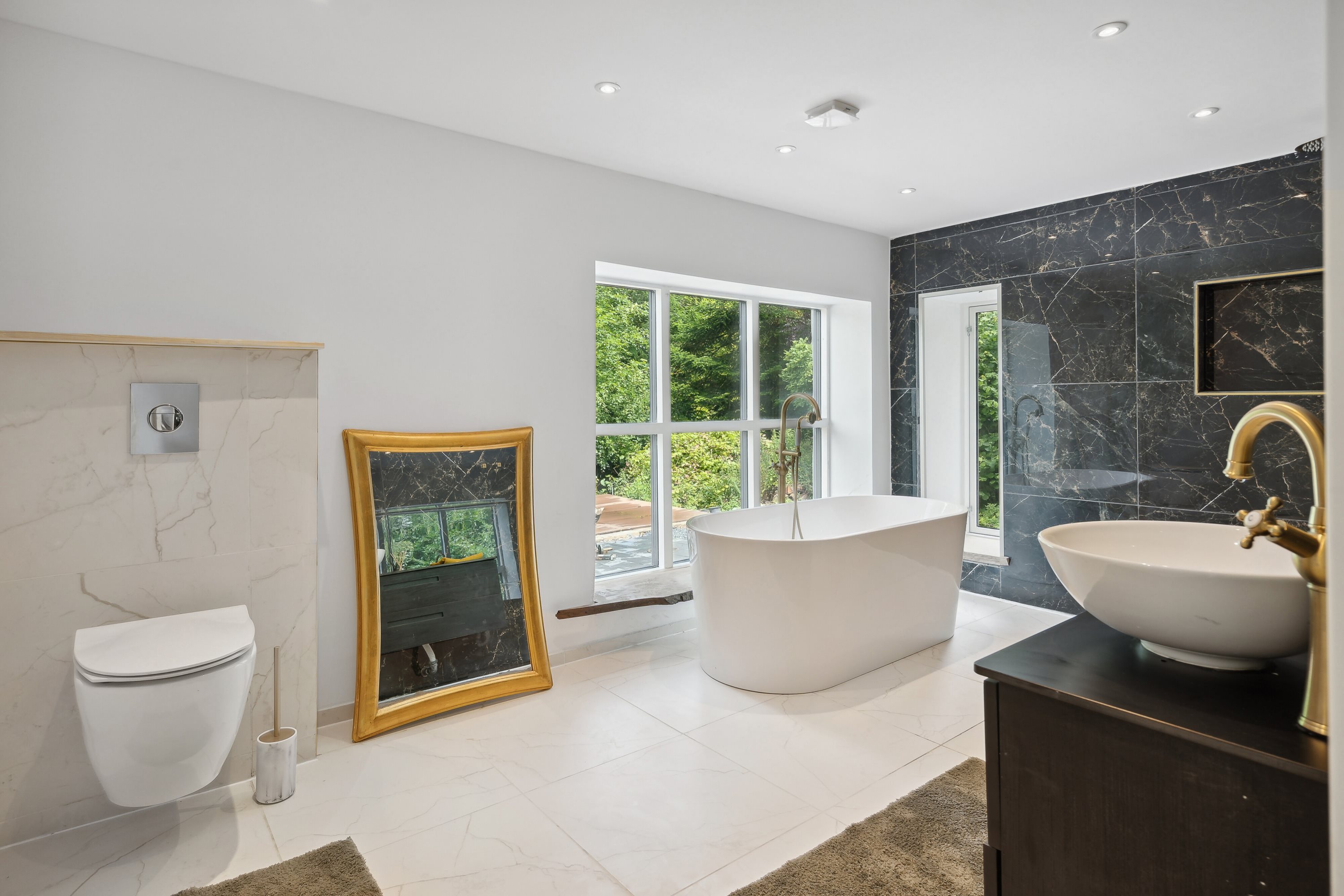 Fremhævet badeværelse billede i fuldskærmstilstand. Billede af Bellemøllebanke 14, Belle, 7140 Stouby