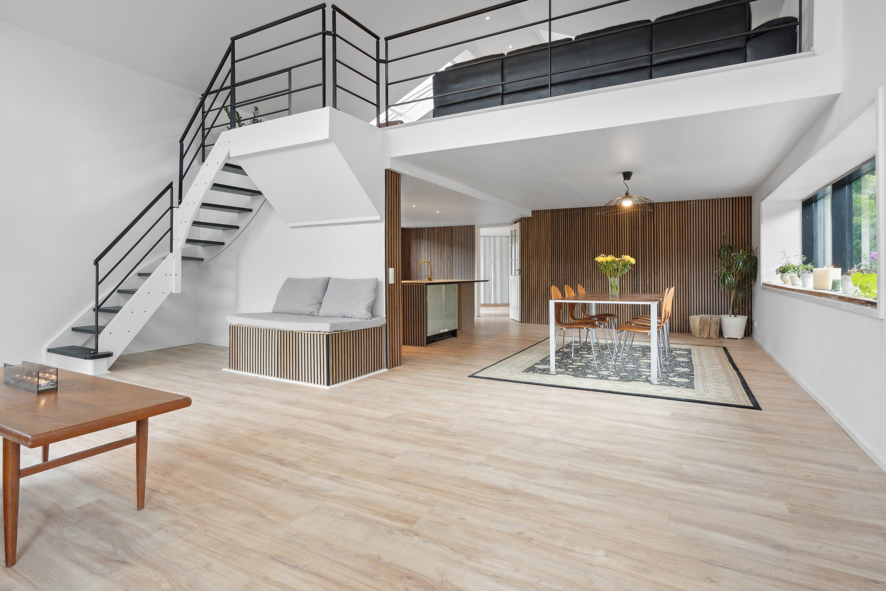 Fremhævet stue billede i fuldskærmstilstand. Billede af Bellemøllebanke 14, Belle, 7140 Stouby