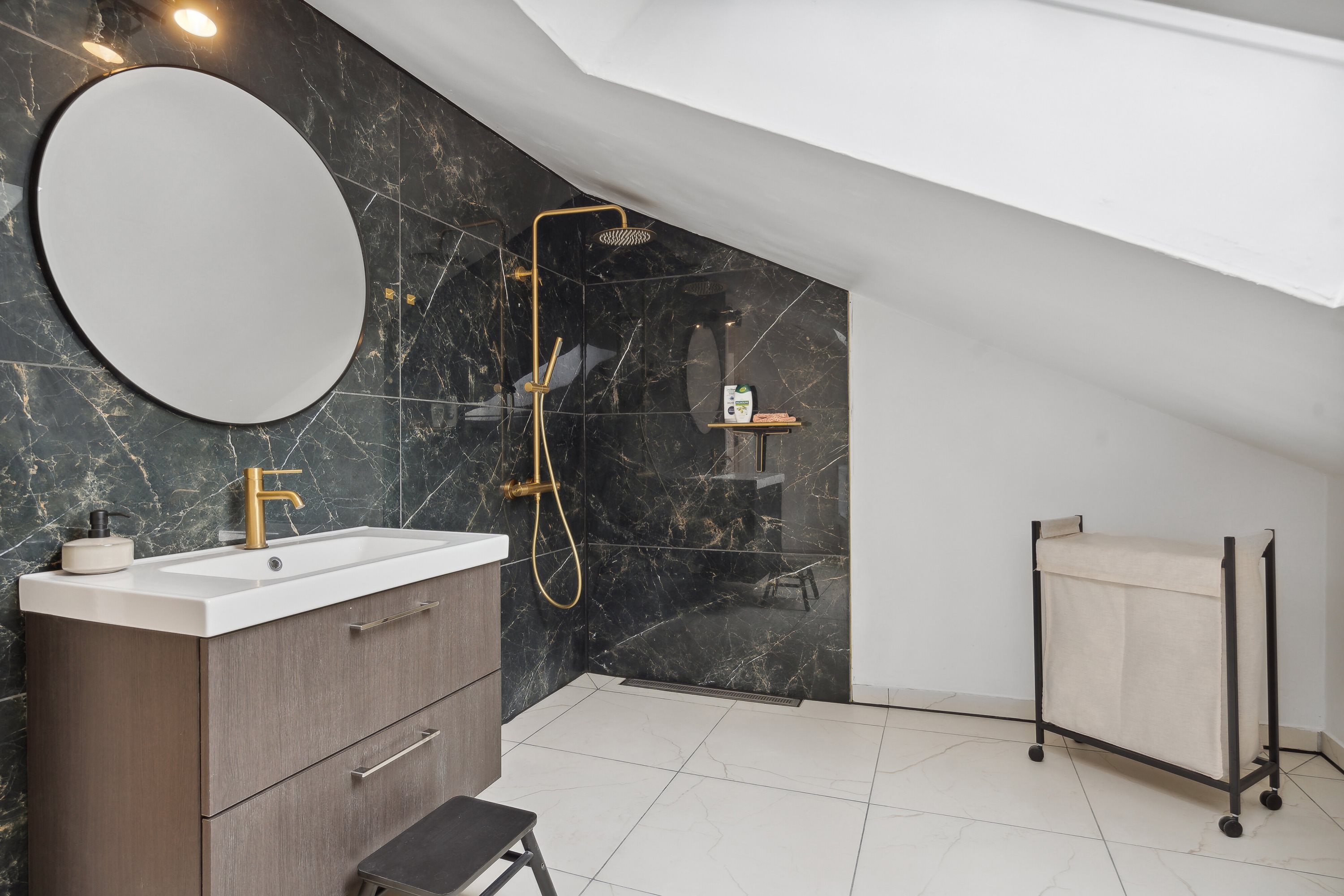 Fremhævet badeværelse billede i fuldskærmstilstand. Billede af Bellemøllebanke 14, Belle, 7140 Stouby