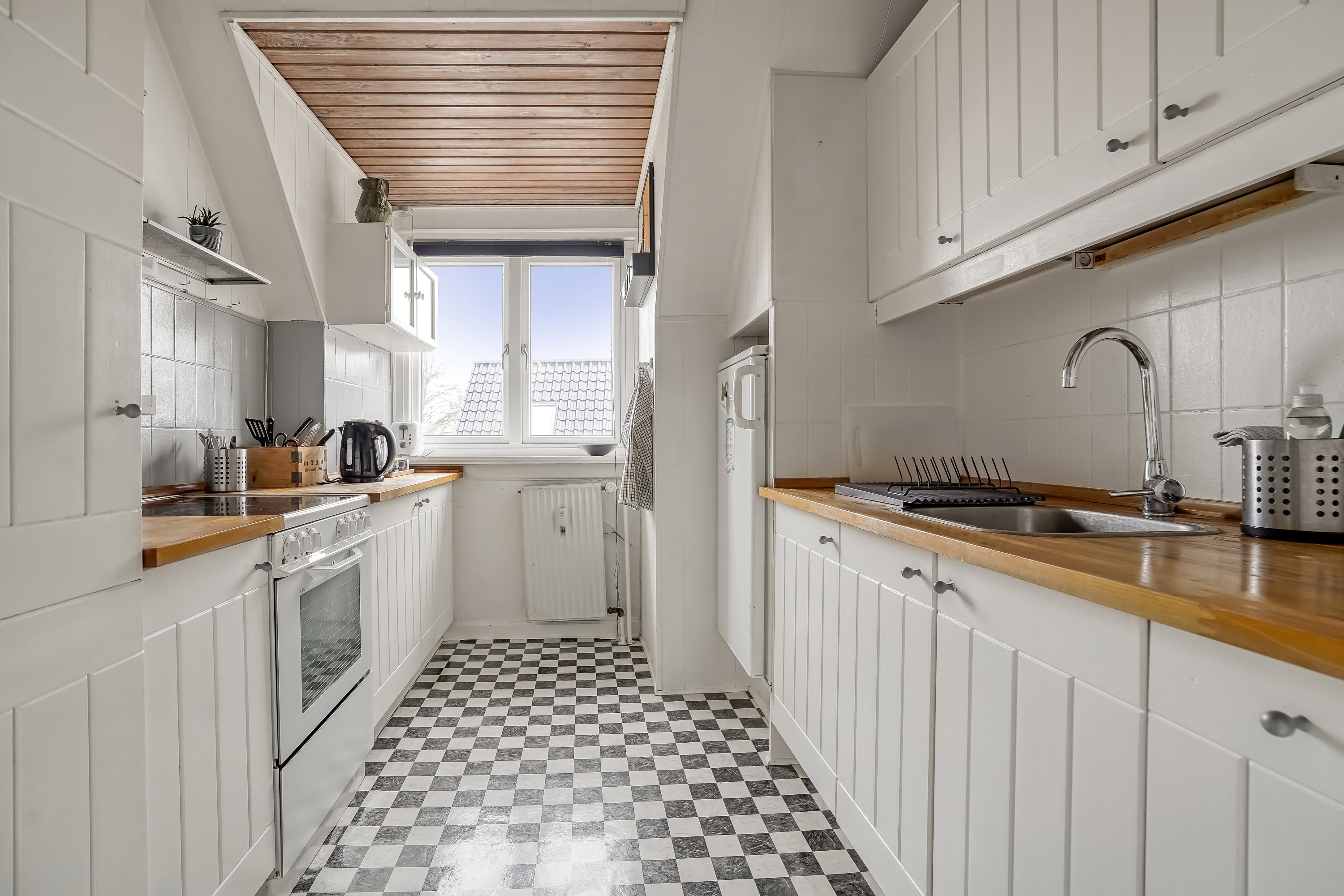 Fremhævet køkken billede i fuldskærmstilstand. Billede af Læssøegade 155, 5230 Odense M