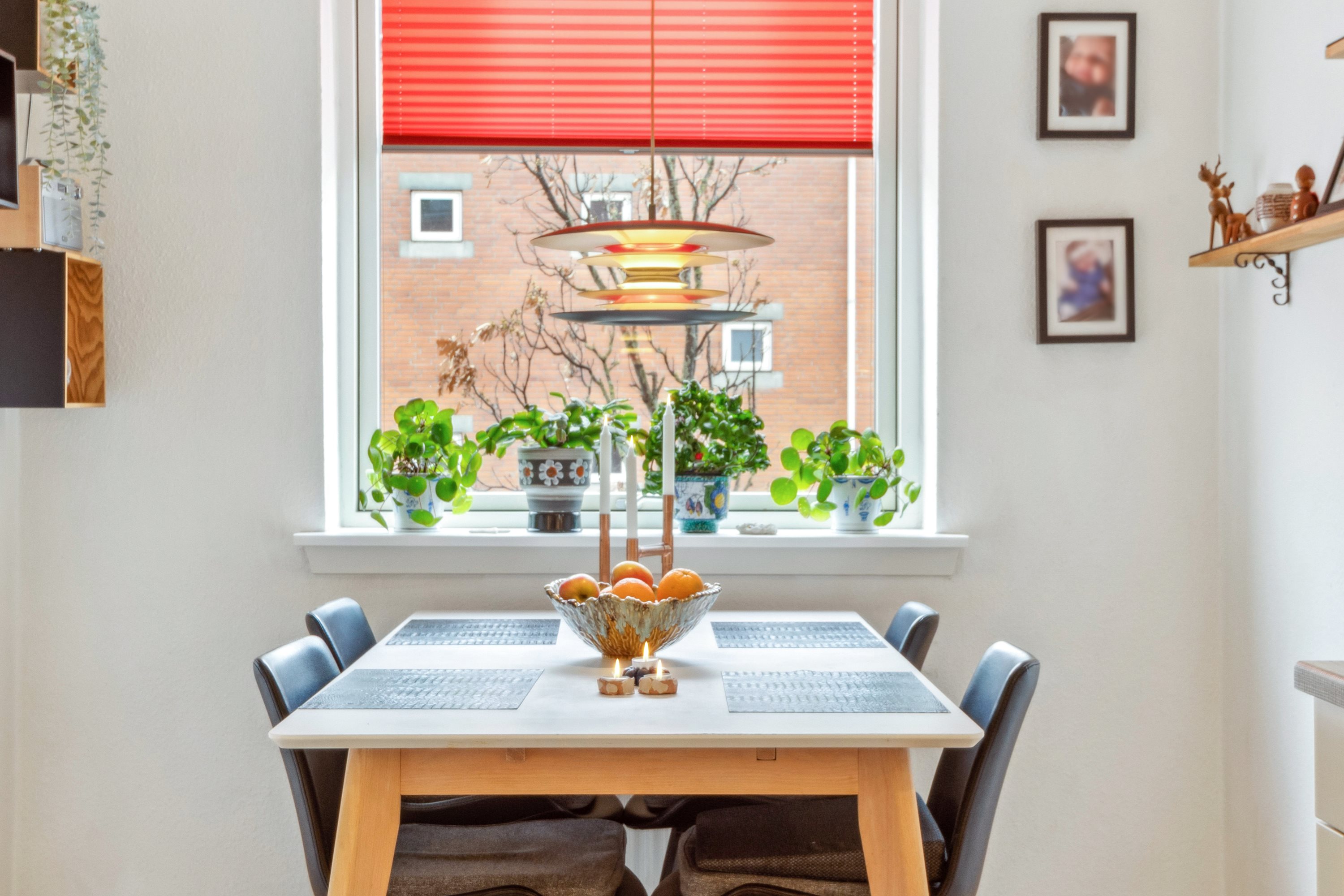 Fremhævet alrum billede i fuldskærmstilstand. Billede af Østerbro 47, 1. 8., 9000 Aalborg