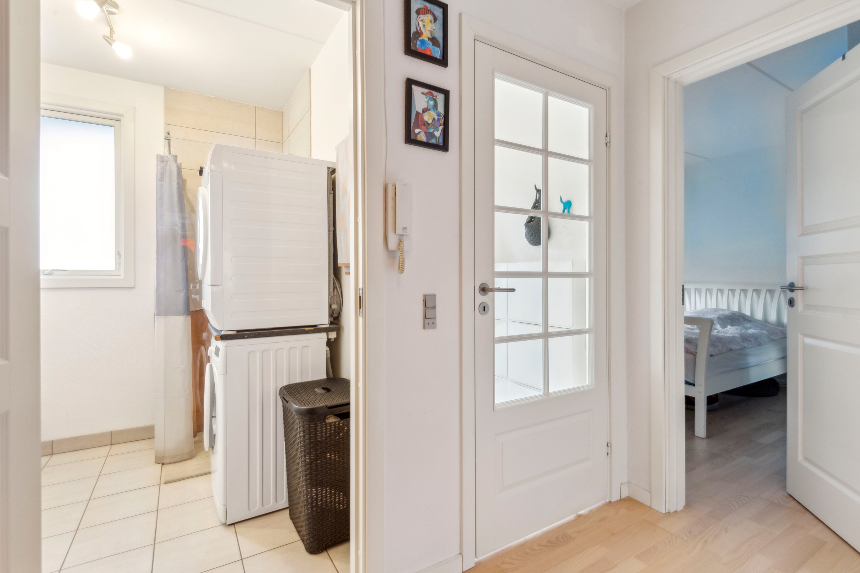 Fremhævet gang billede i fuldskærmstilstand. Billede af Østerbro 47, 1. 8., 9000 Aalborg