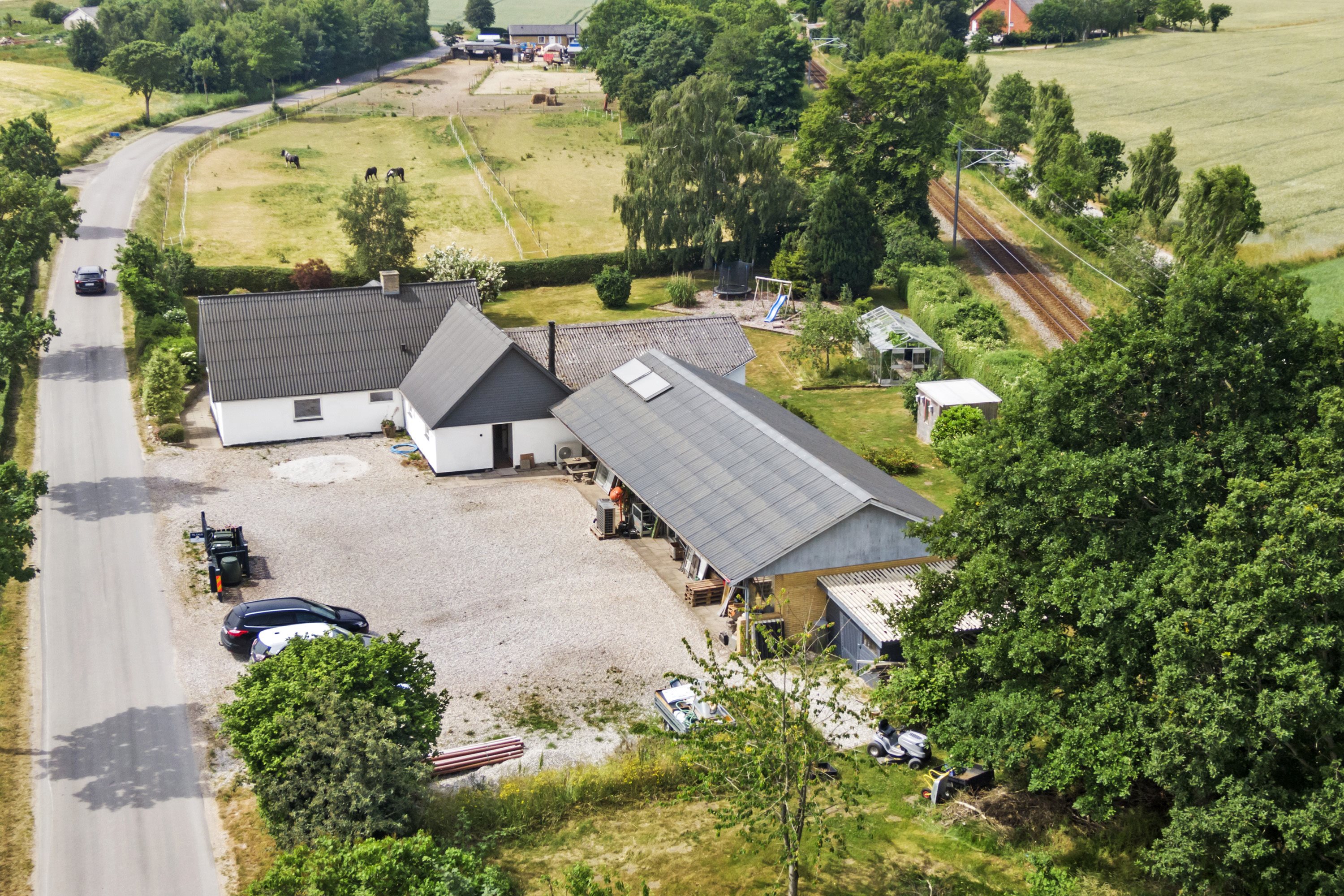 Fremhævet  billede i fuldskærmstilstand. Billede af Dagstrupvej 19, Dagstrup, 8544 Mørke