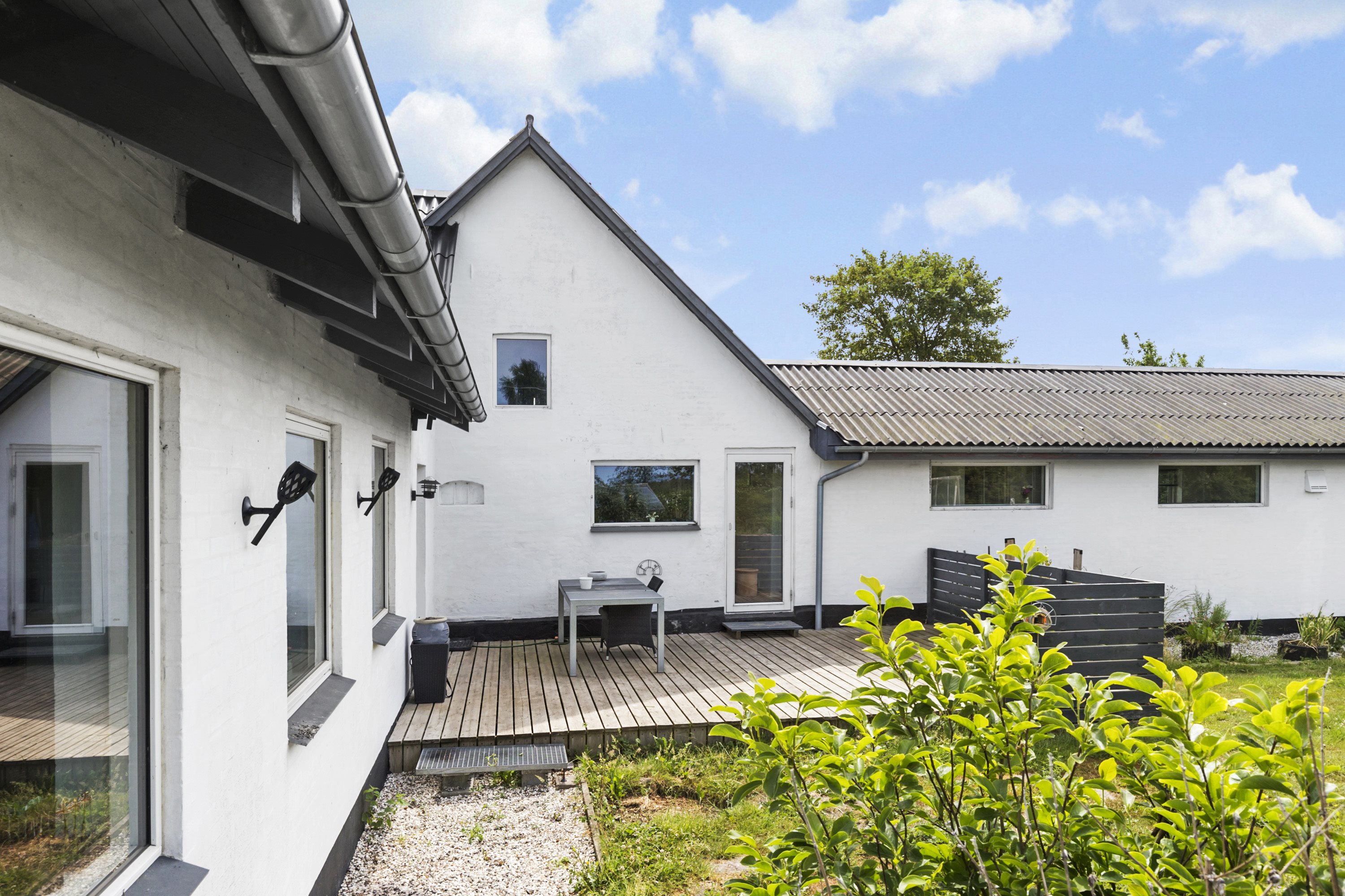 Fremhævet  billede i fuldskærmstilstand. Billede af Dagstrupvej 19, Dagstrup, 8544 Mørke