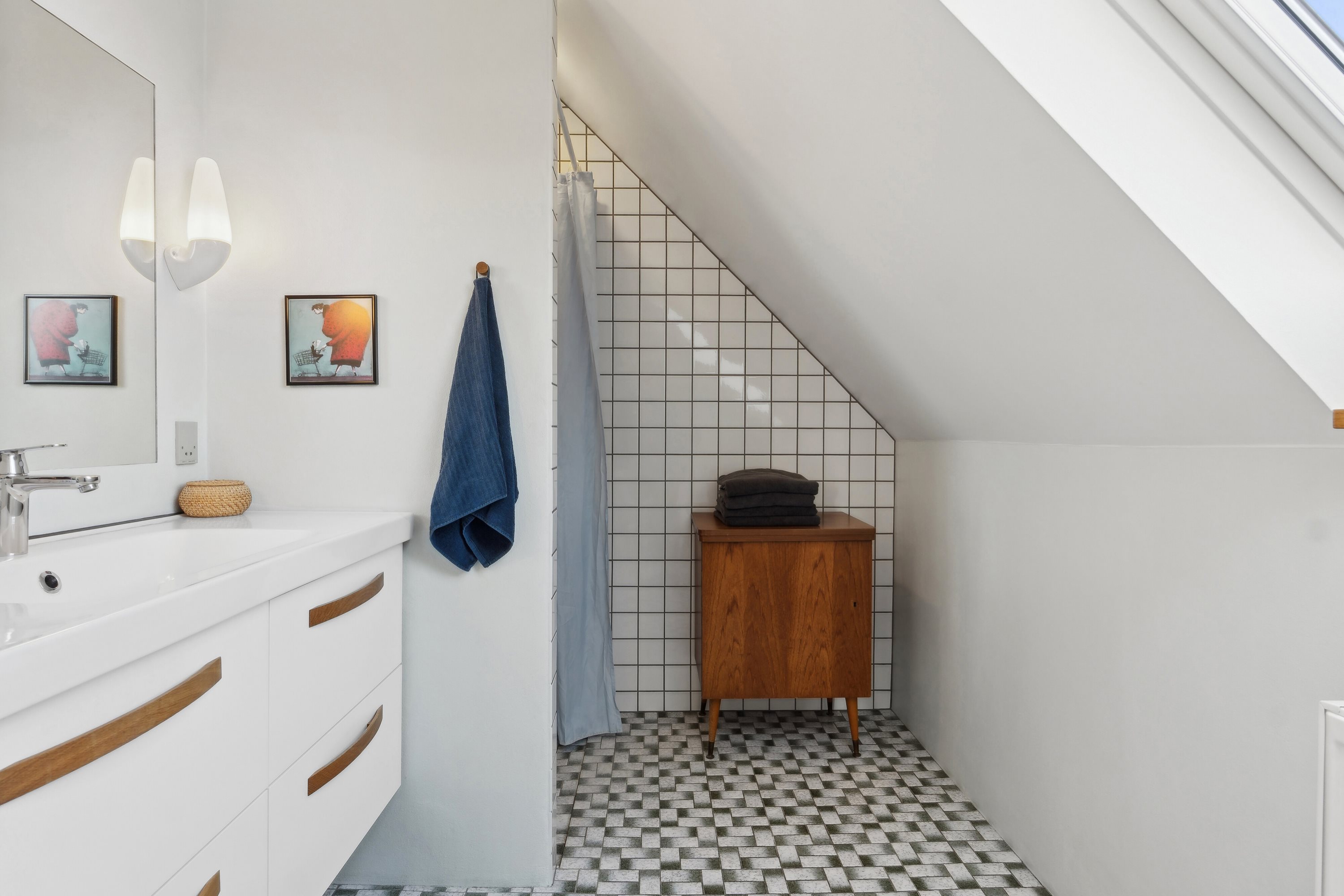 Fremhævet badeværelse billede i fuldskærmstilstand. Billede af Stenbukken 16, 5700 Svendborg