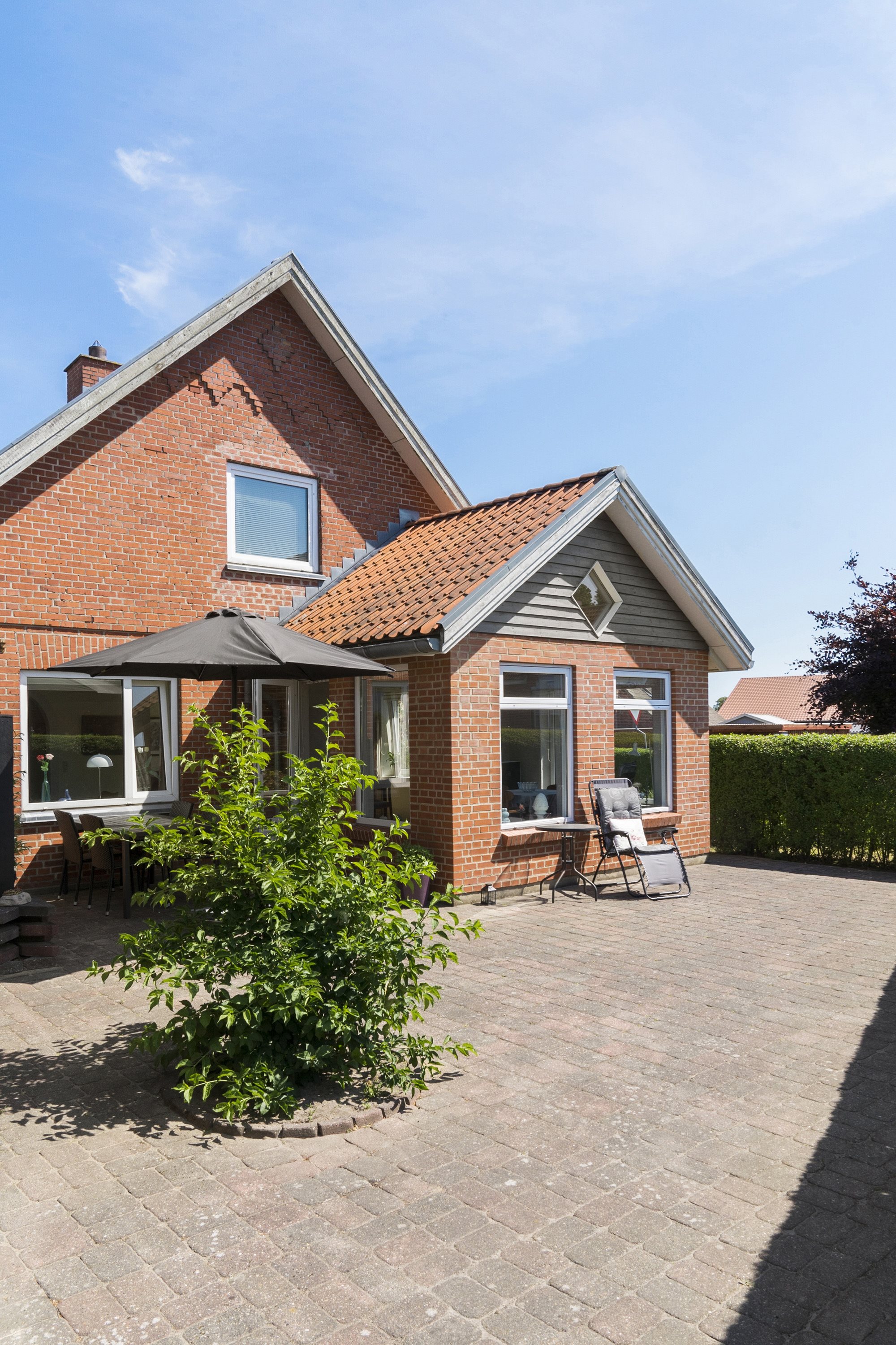 Fremhævet terrasse billede i fuldskærmstilstand. Billede af Bogfinkevej 59, Stenum, 9700 Brønderslev