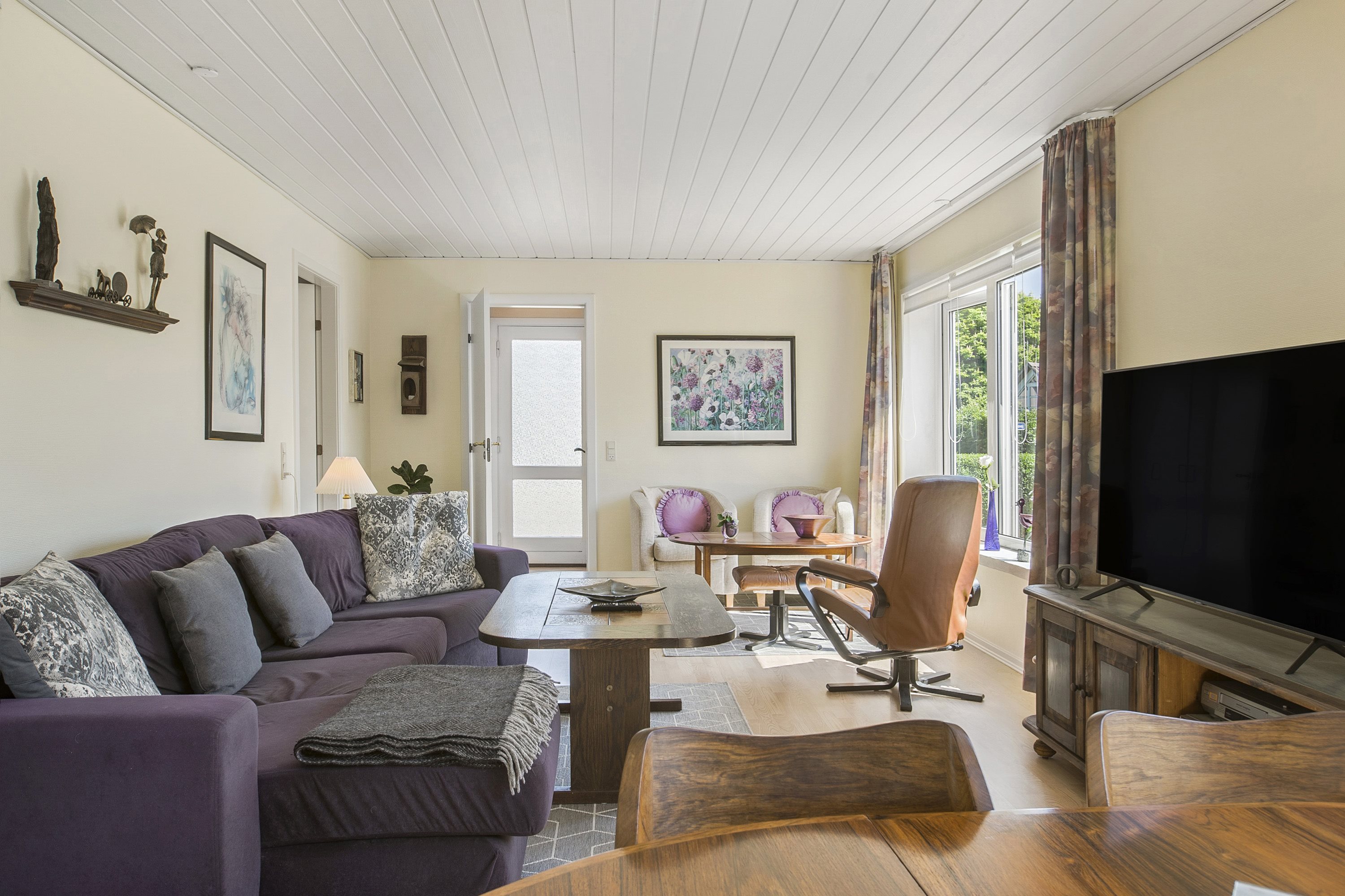 Fremhævet stue billede i fuldskærmstilstand. Billede af Bogfinkevej 59, Stenum, 9700 Brønderslev