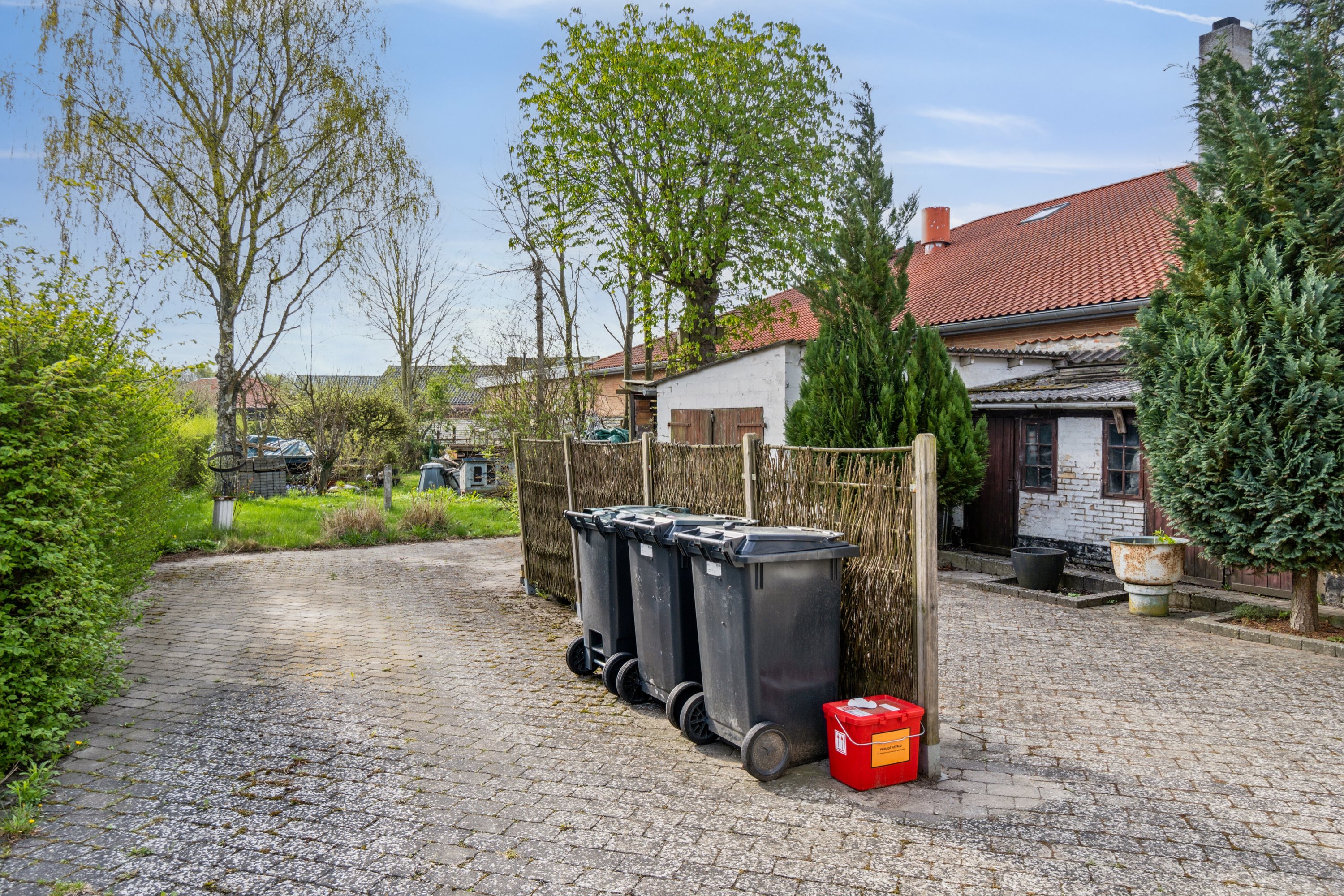 Fremhævet set fra haven billede i fuldskærmstilstand. Billede af Korsørvej 29, 4200 Slagelse