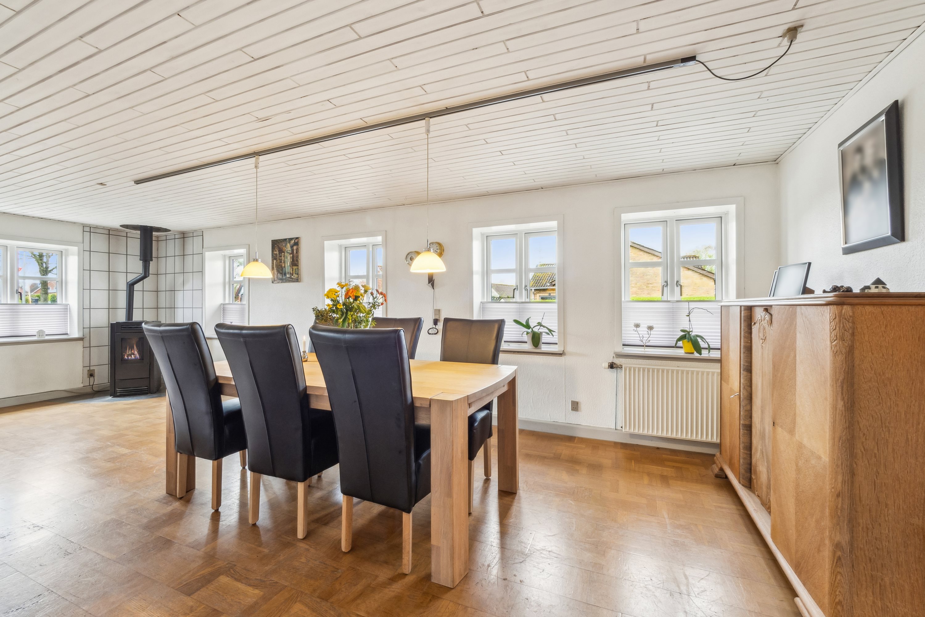 Fremhævet alrum billede i fuldskærmstilstand. Billede af Frammerslevvej 2, Oddense, 7860 Spøttrup