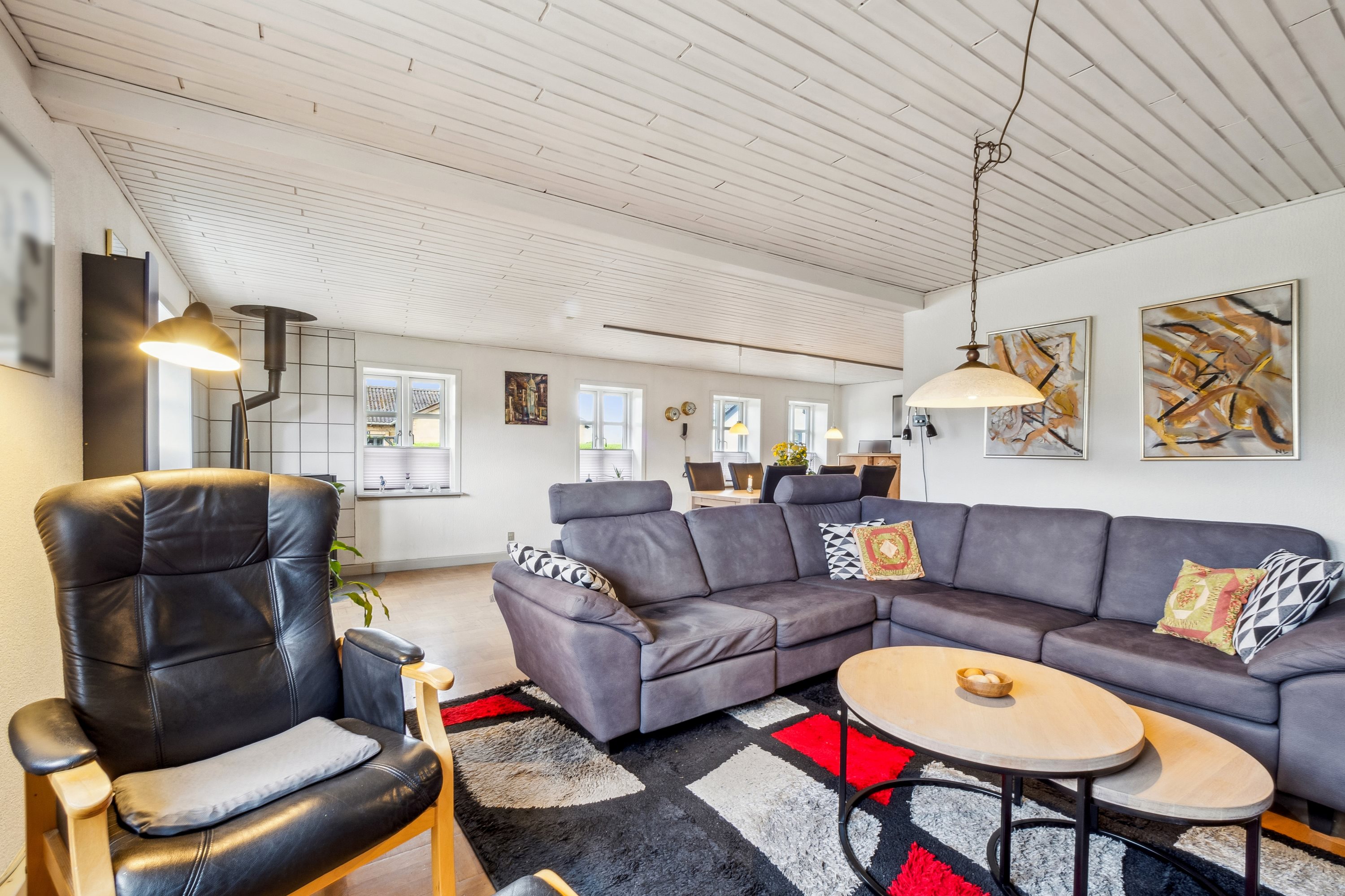 Fremhævet stue billede i fuldskærmstilstand. Billede af Frammerslevvej 2, Oddense, 7860 Spøttrup