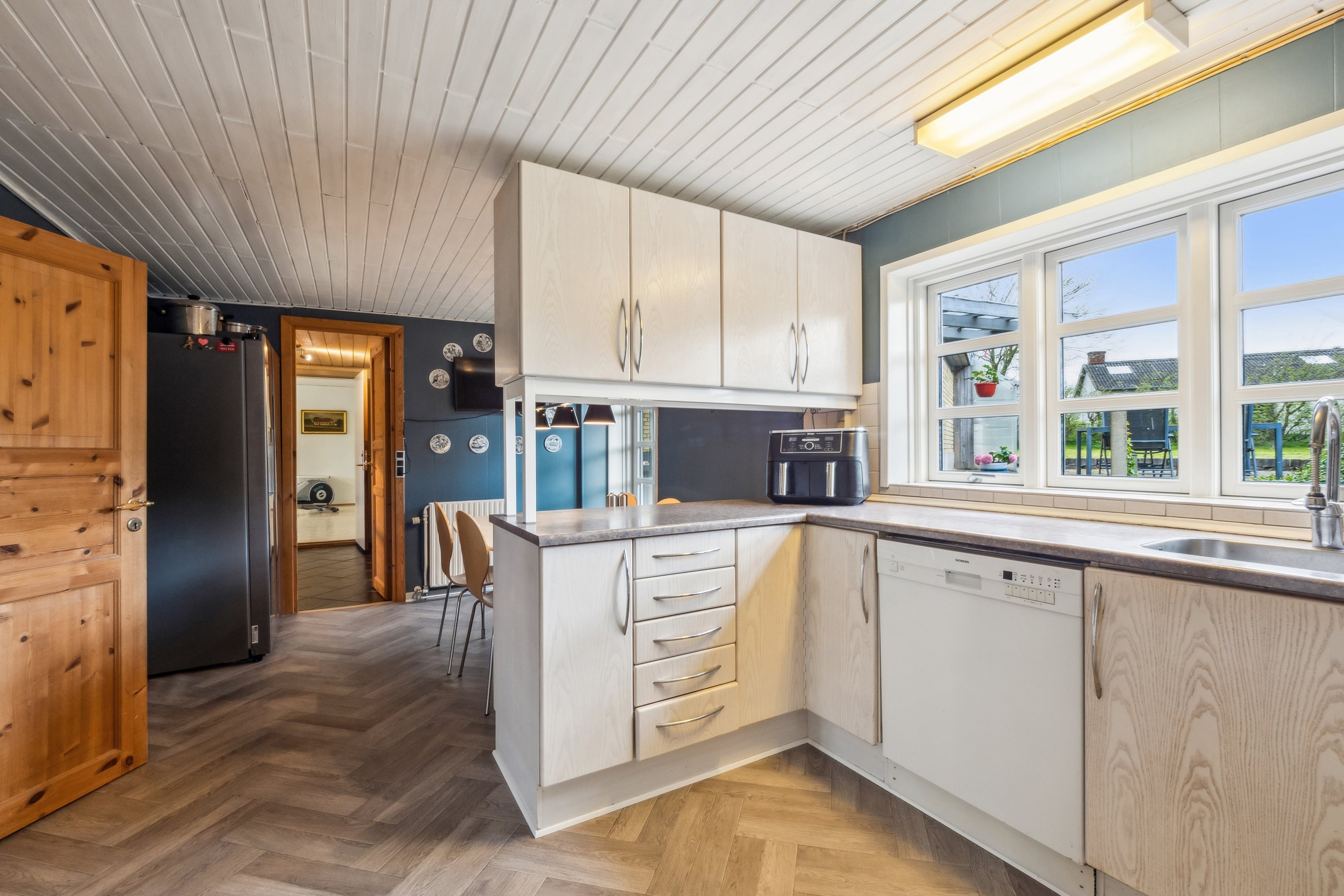 Fremhævet køkken billede i fuldskærmstilstand. Billede af Frammerslevvej 2, Oddense, 7860 Spøttrup