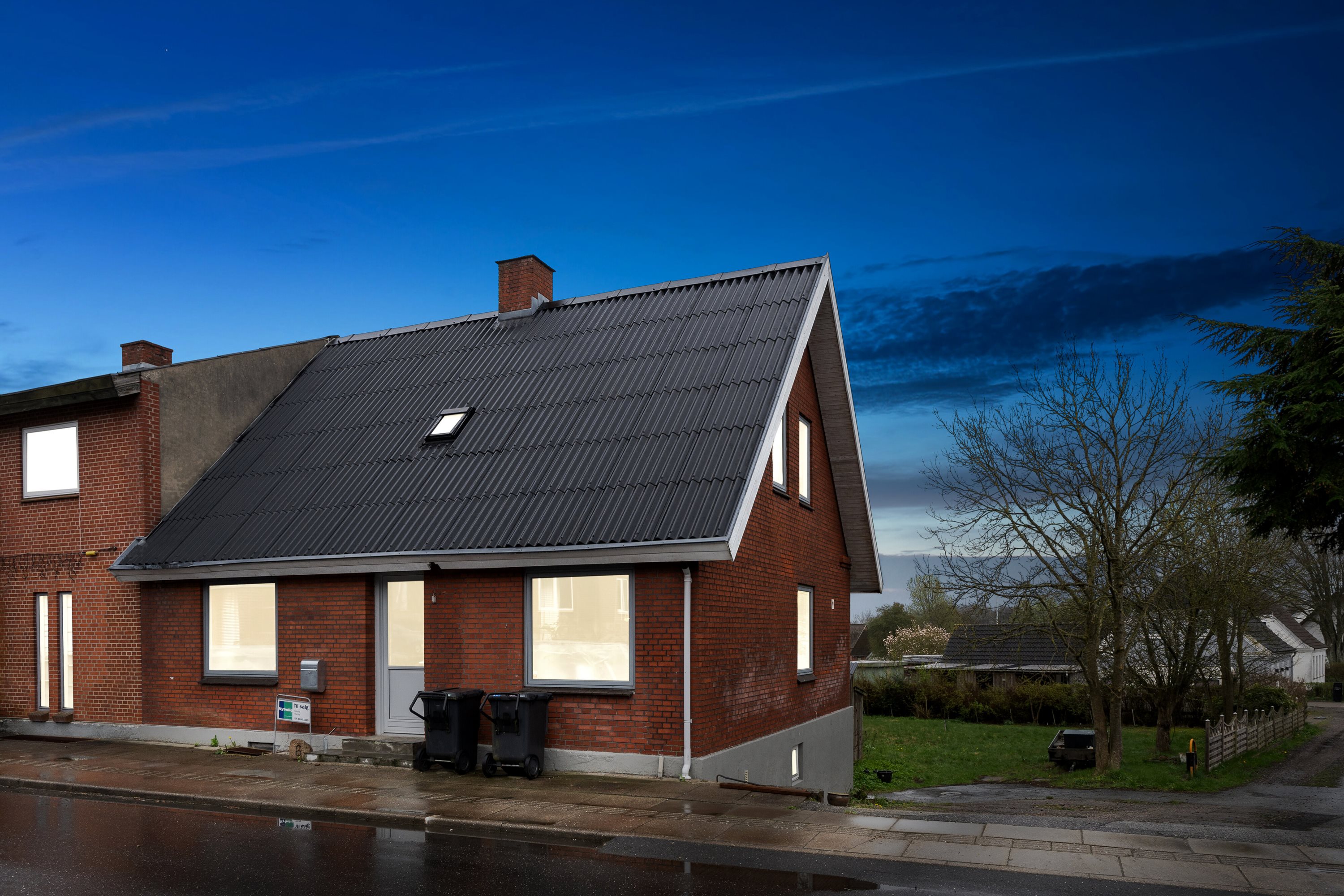 Fremhævet set fra vejen billede i fuldskærmstilstand. Billede af Skærumvej 6, Lendum, 9870 Sindal