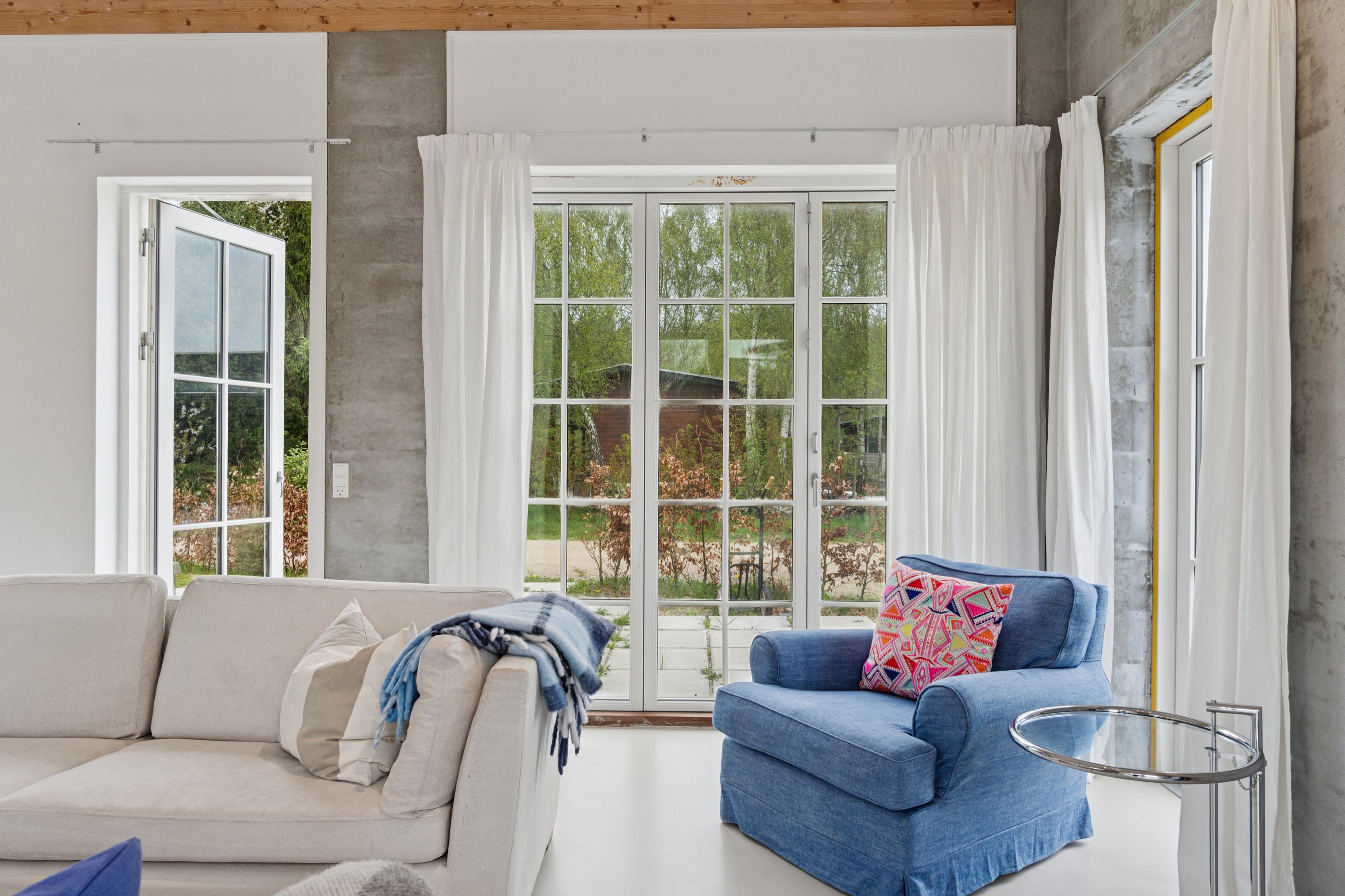 Miniaturebillede 1: stue. Billede af Tirsdagsengen 19, 3400 Hillerød