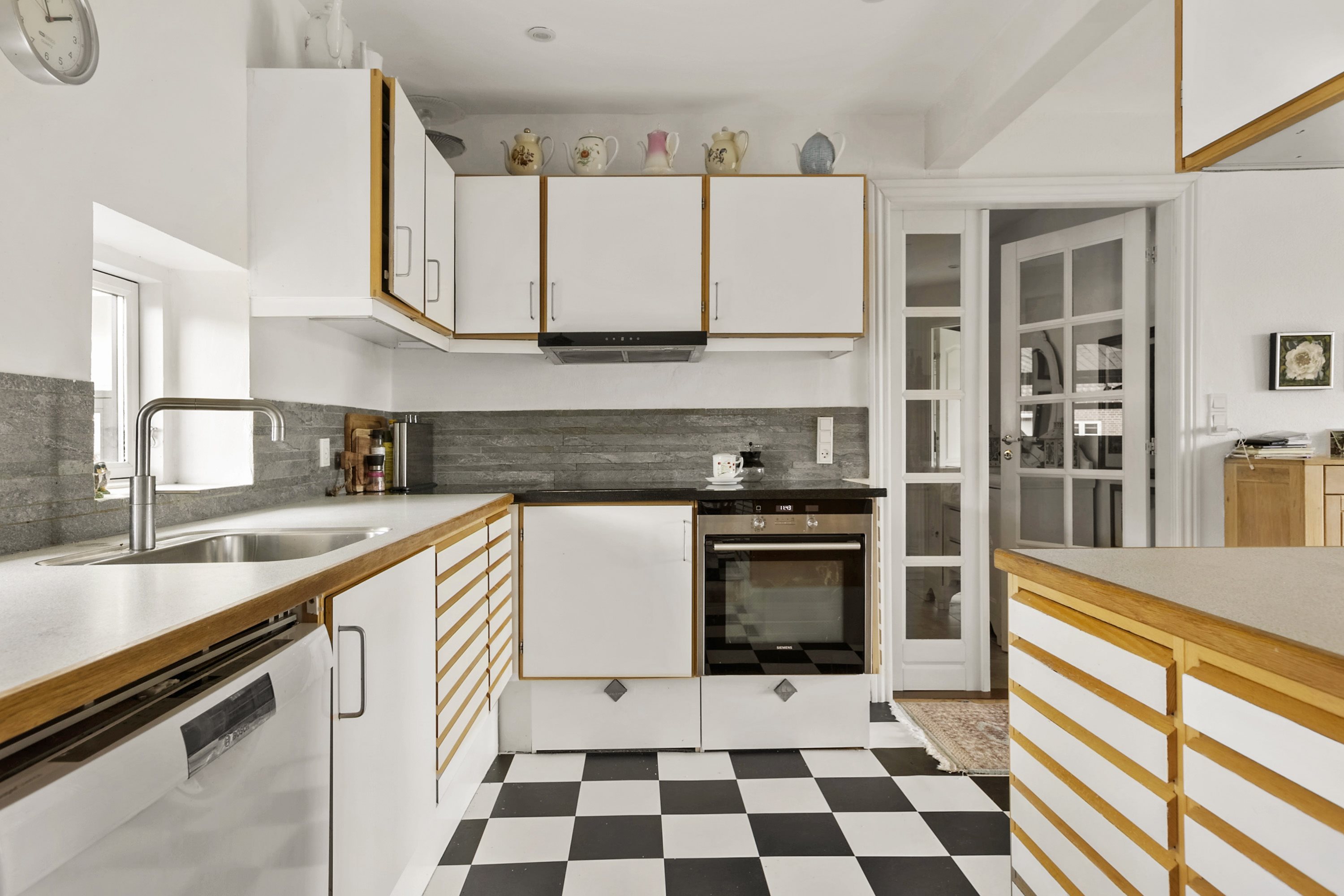 Fremhævet køkken billede i fuldskærmstilstand. Billede af Borgmesterløkken 21, 6200 Aabenraa