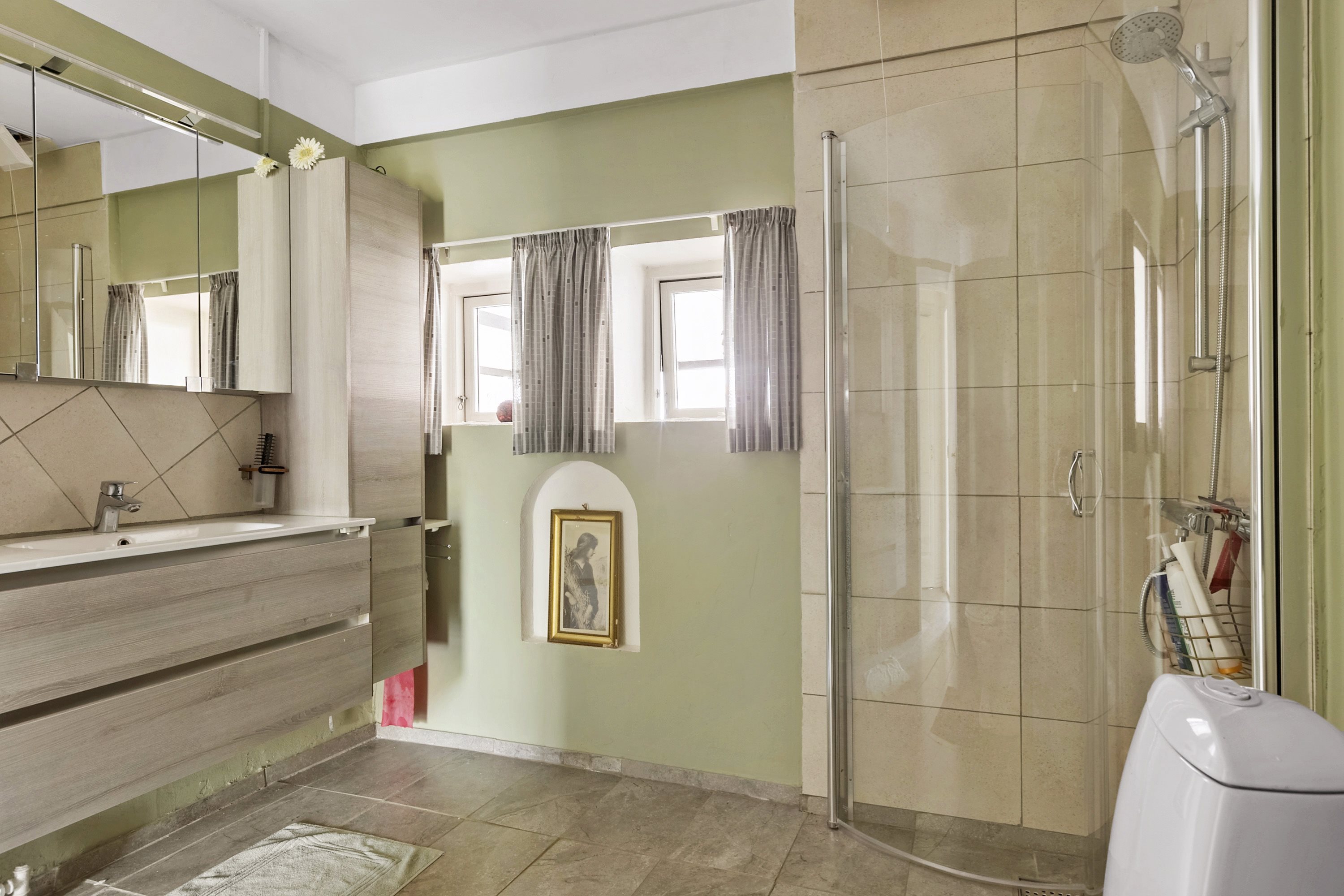 Fremhævet badeværelse billede i fuldskærmstilstand. Billede af Borgmesterløkken 21, 6200 Aabenraa