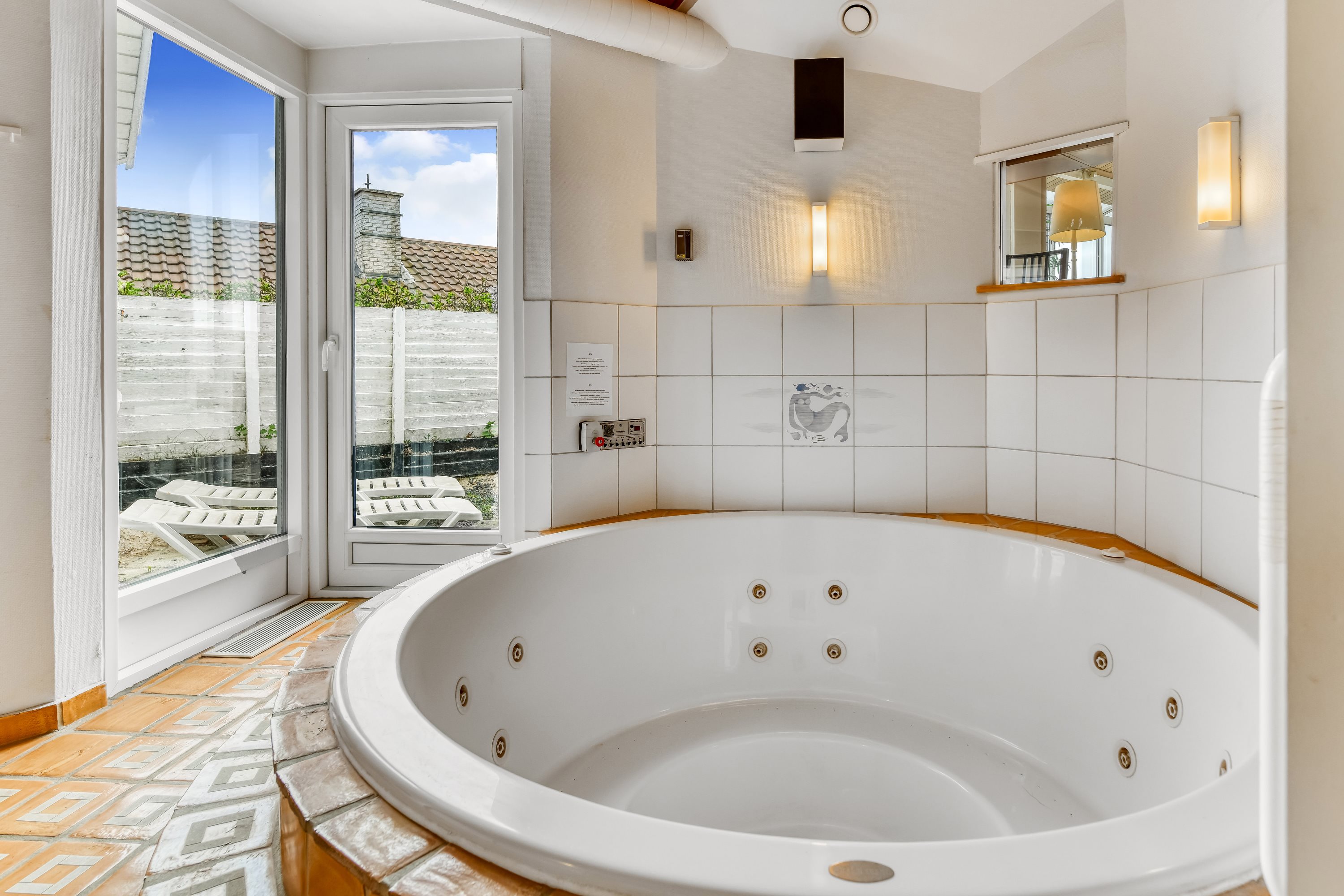 Fremhævet badeværelse billede i fuldskærmstilstand. Billede af Helmvej 19, Rindby Strand, 6720 Fanø