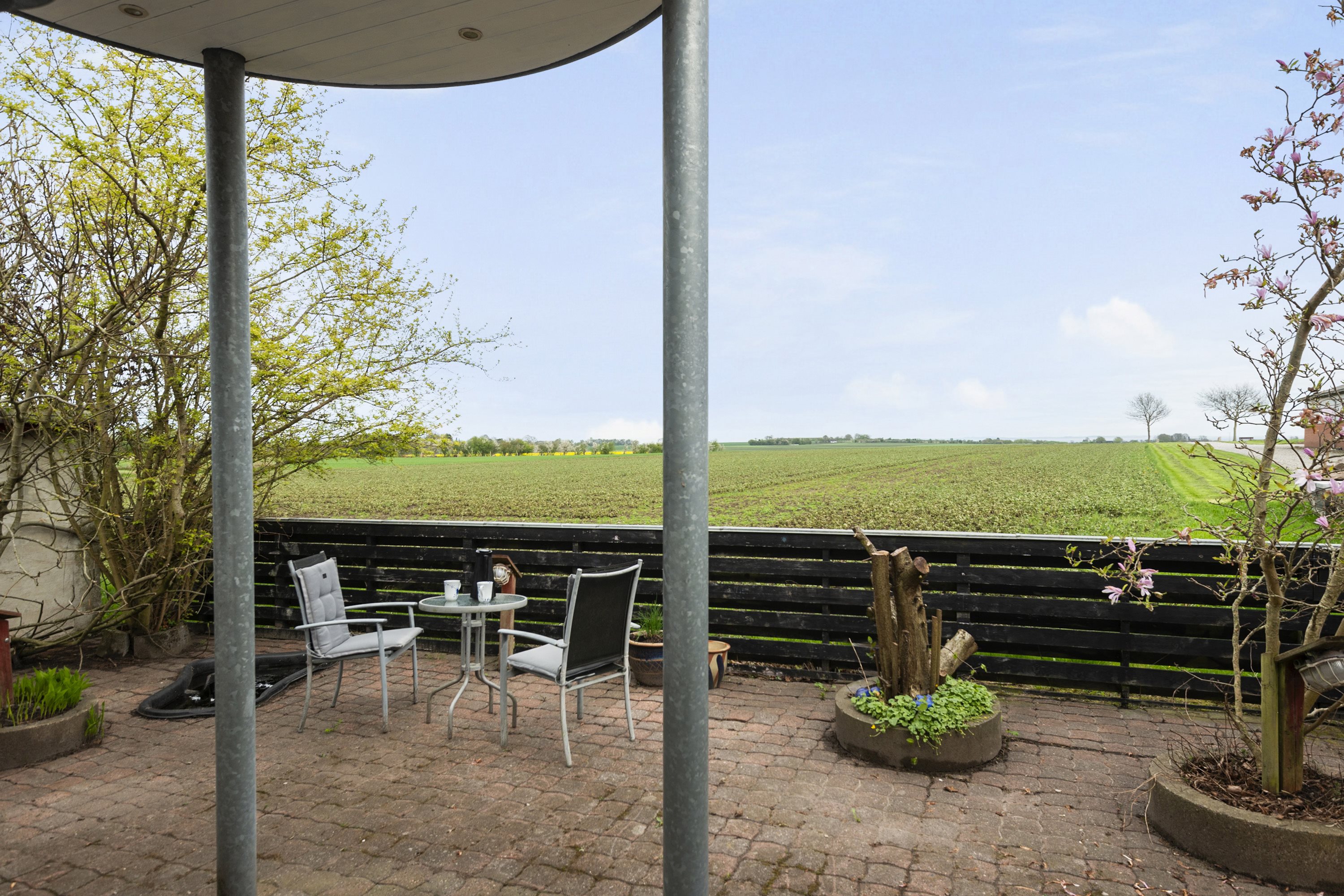 Miniaturebillede 2: ejendommen. Billede af Eriksmindevej 93, Boulstrup, 8300 Odder