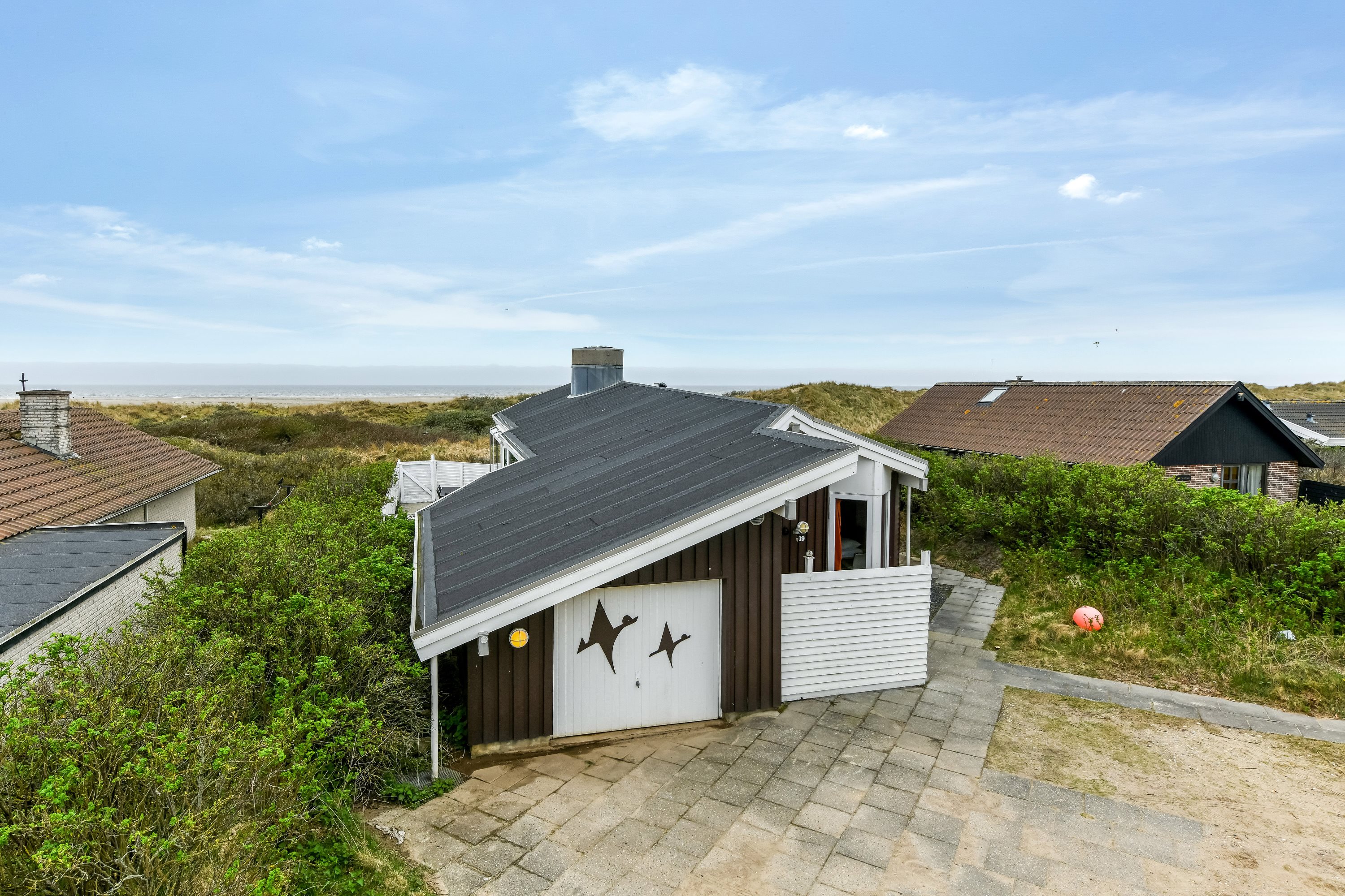 Fremhævet ejendommen billede i fuldskærmstilstand. Billede af Helmvej 19, Rindby Strand, 6720 Fanø