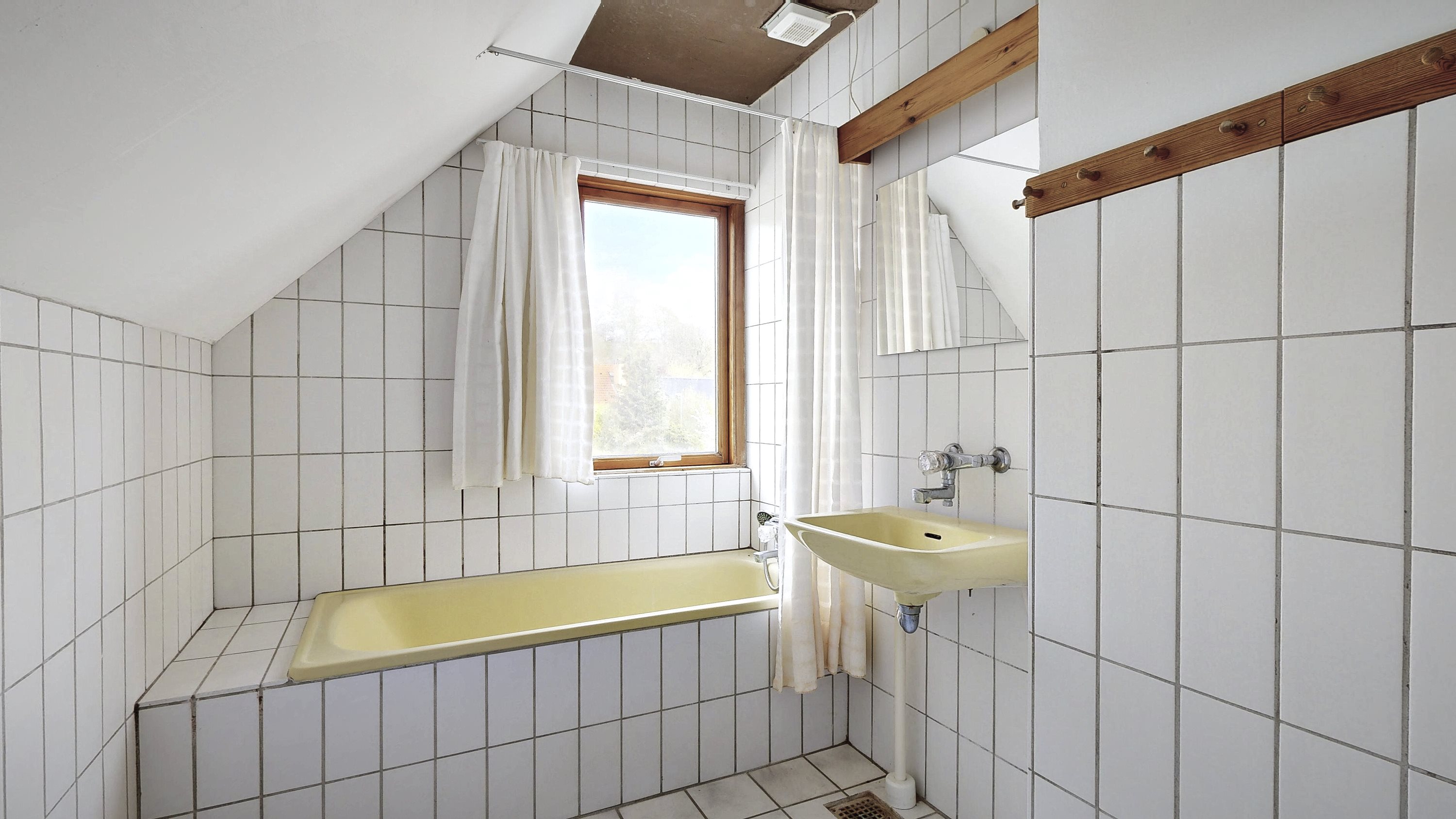 Fremhævet badeværelse billede i fuldskærmstilstand. Billede af Næsset 24, 8660 Skanderborg