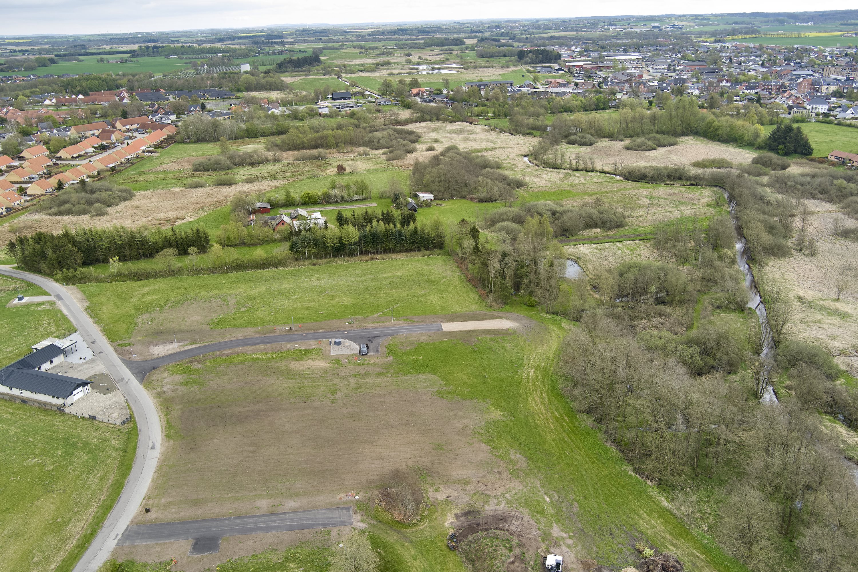 Fremhævet  billede i fuldskærmstilstand. Billede af Gudenå Alle 2, 7160 Tørring