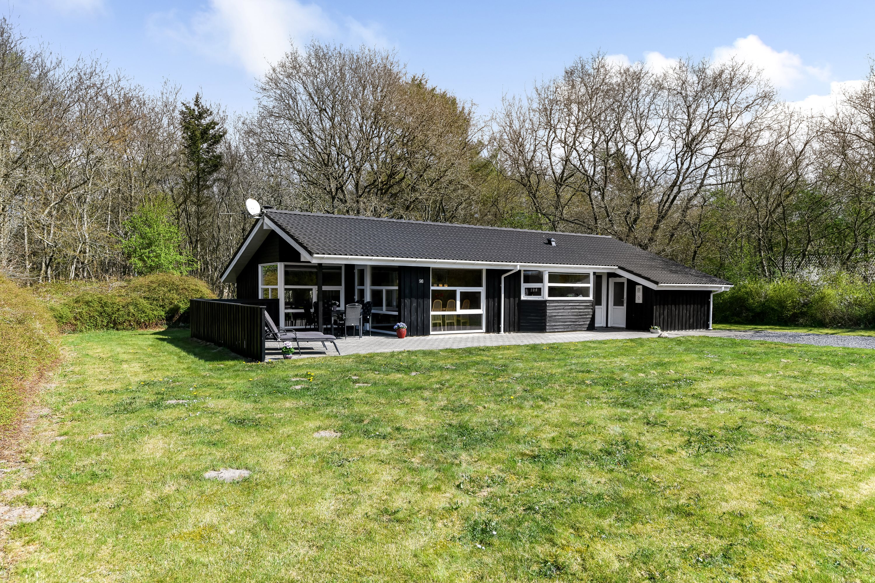 Fremhævet ejendommen billede i fuldskærmstilstand. Billede af Torpet 98, 6682 Hovborg