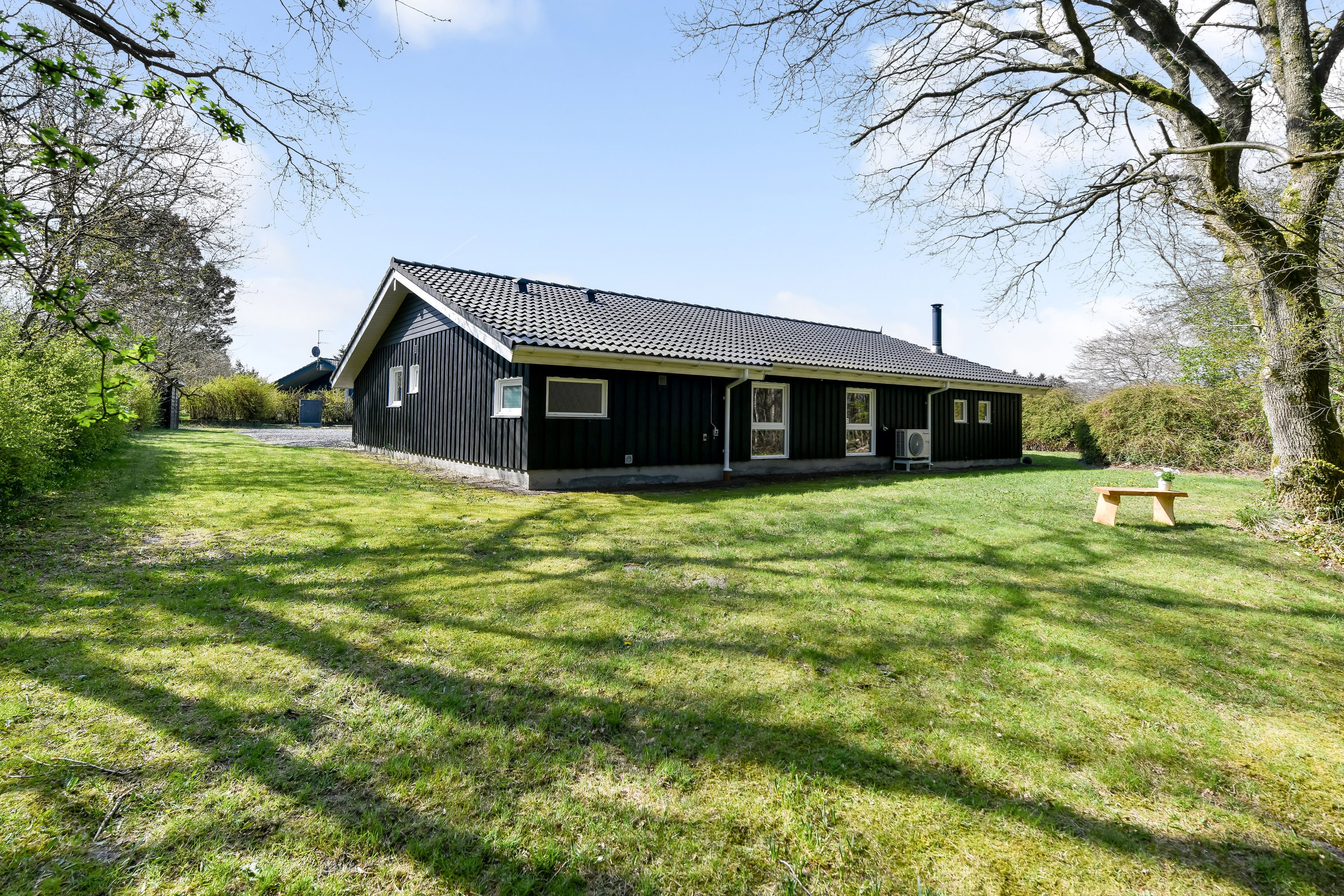 Fremhævet ejendommen billede i fuldskærmstilstand. Billede af Torpet 98, 6682 Hovborg
