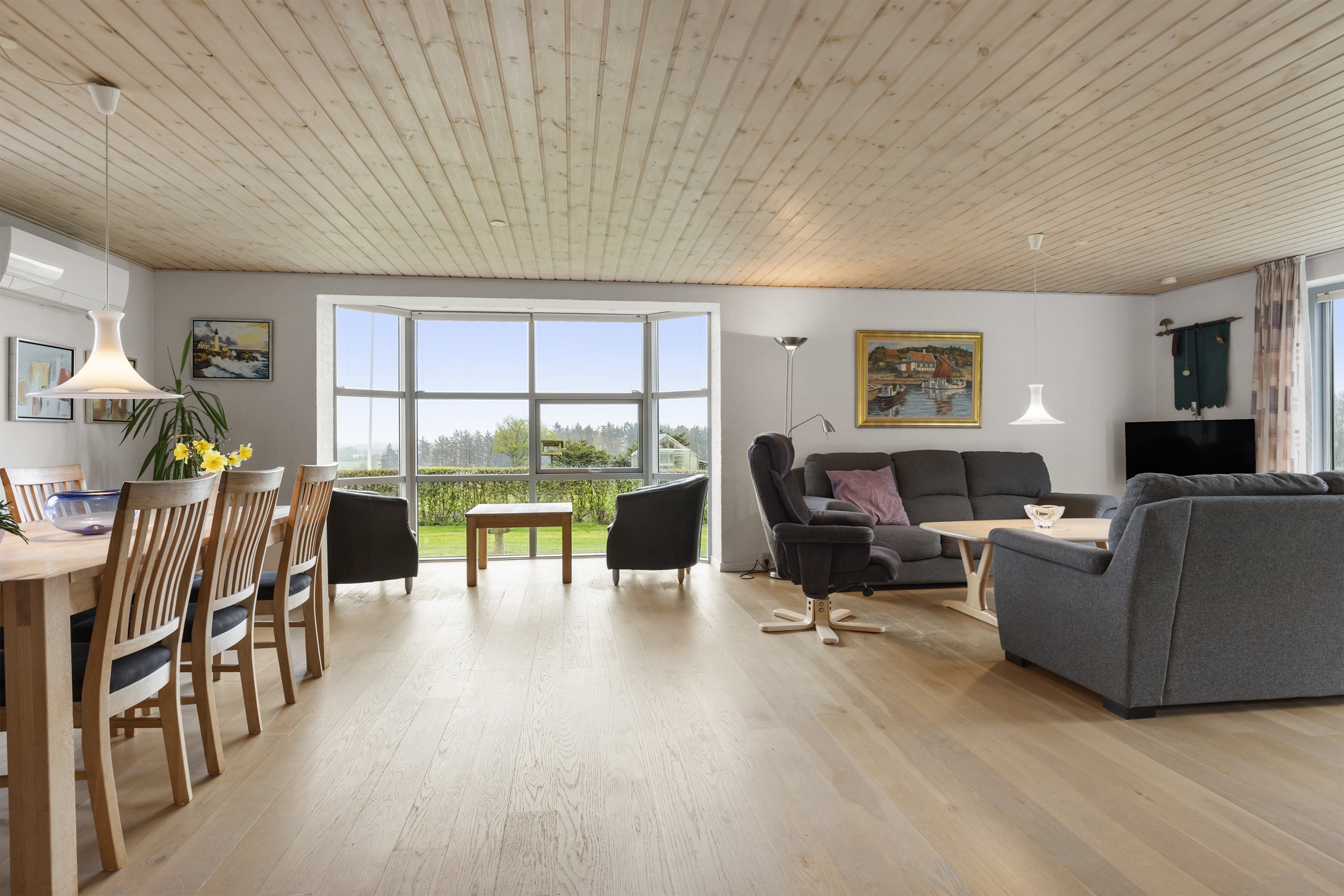 Fremhævet stue billede i fuldskærmstilstand. Billede af Bjergevej 125, Ilbjerge, 9800 Hjørring