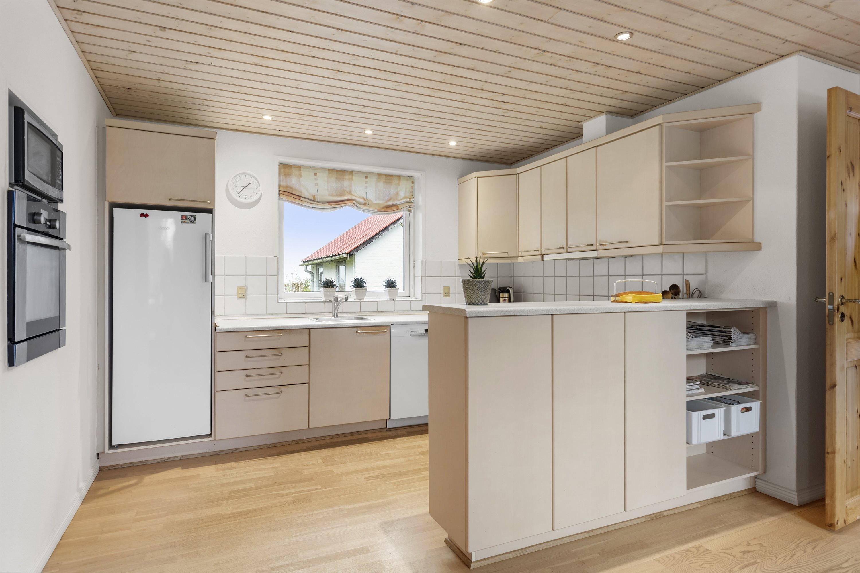 Fremhævet køkken billede i fuldskærmstilstand. Billede af Bjergevej 125, Ilbjerge, 9800 Hjørring