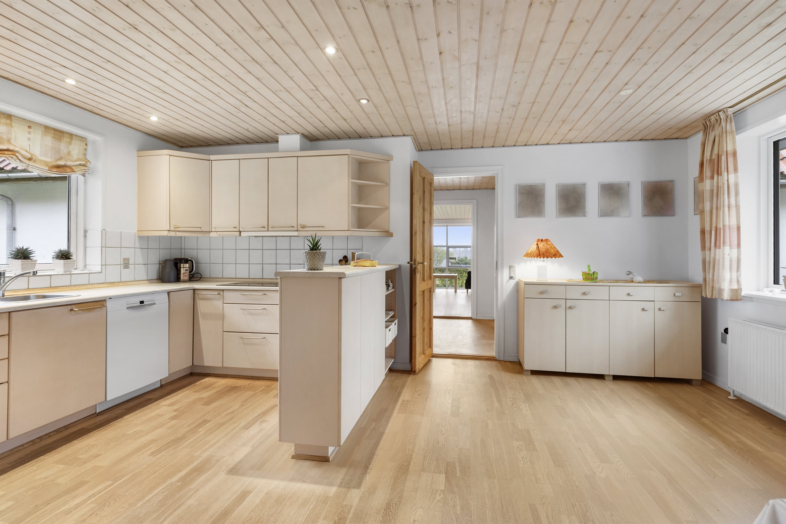 Fremhævet køkken alrum billede i fuldskærmstilstand. Billede af Bjergevej 125, Ilbjerge, 9800 Hjørring