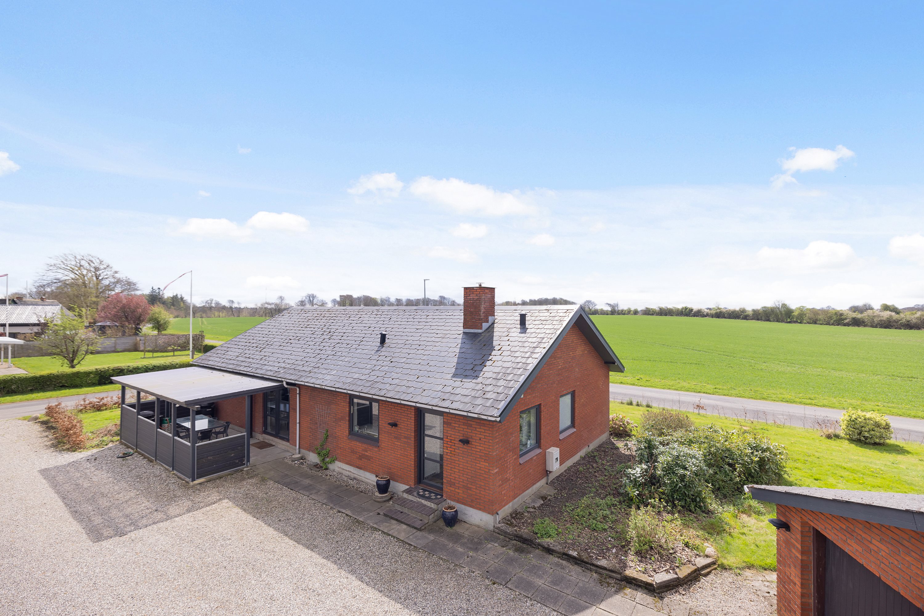 Fremhævet  billede i fuldskærmstilstand. Billede af Mødalvej 11, Skjoldelev, 8471 Sabro