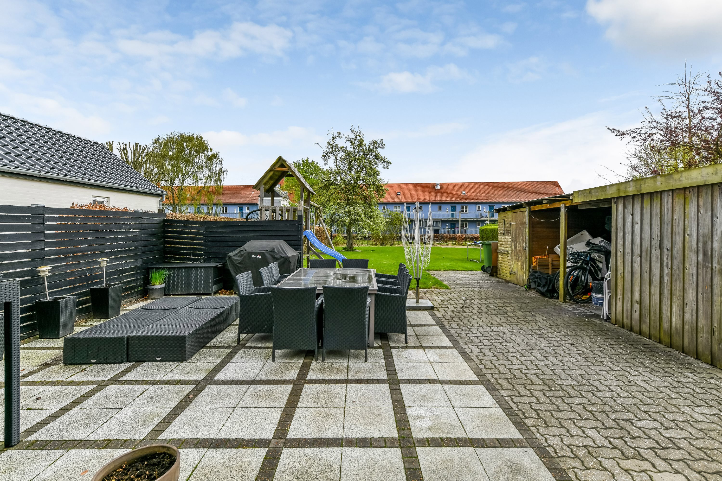 Fremhævet terrasse billede i fuldskærmstilstand. Billede af Skolebakken 139, 6705 Esbjerg Ø