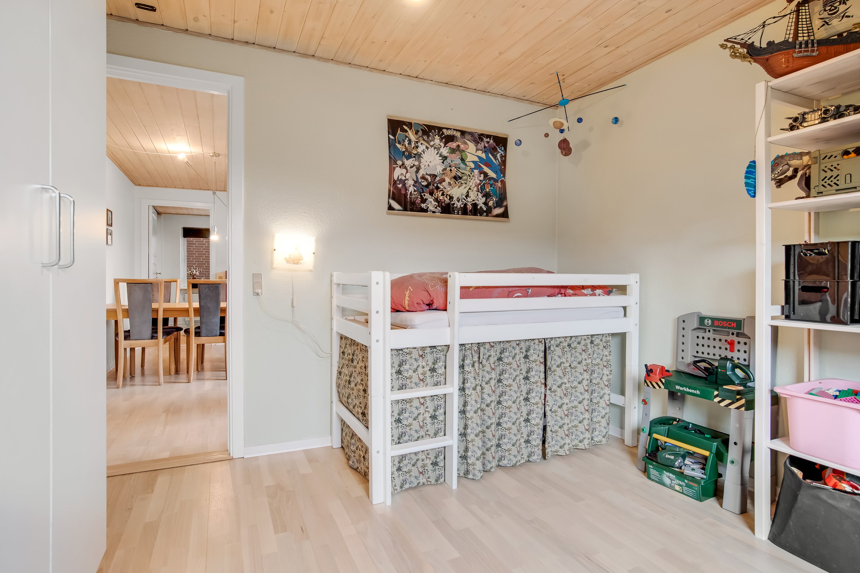 Fremhævet værelse billede i fuldskærmstilstand. Billede af Knud Aggers Vej 61, 7500 Holstebro