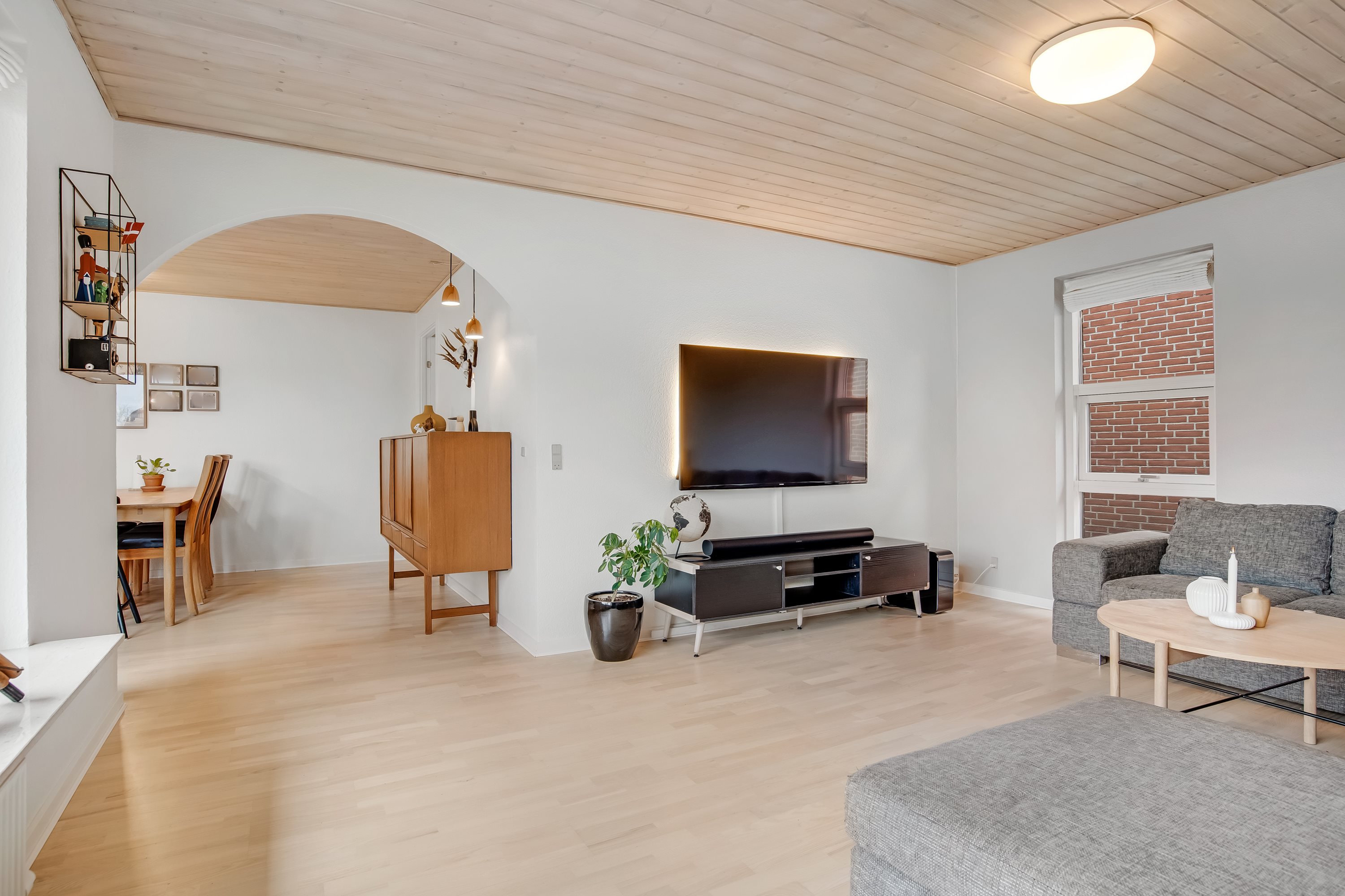 Fremhævet stue billede i fuldskærmstilstand. Billede af Knud Aggers Vej 61, 7500 Holstebro