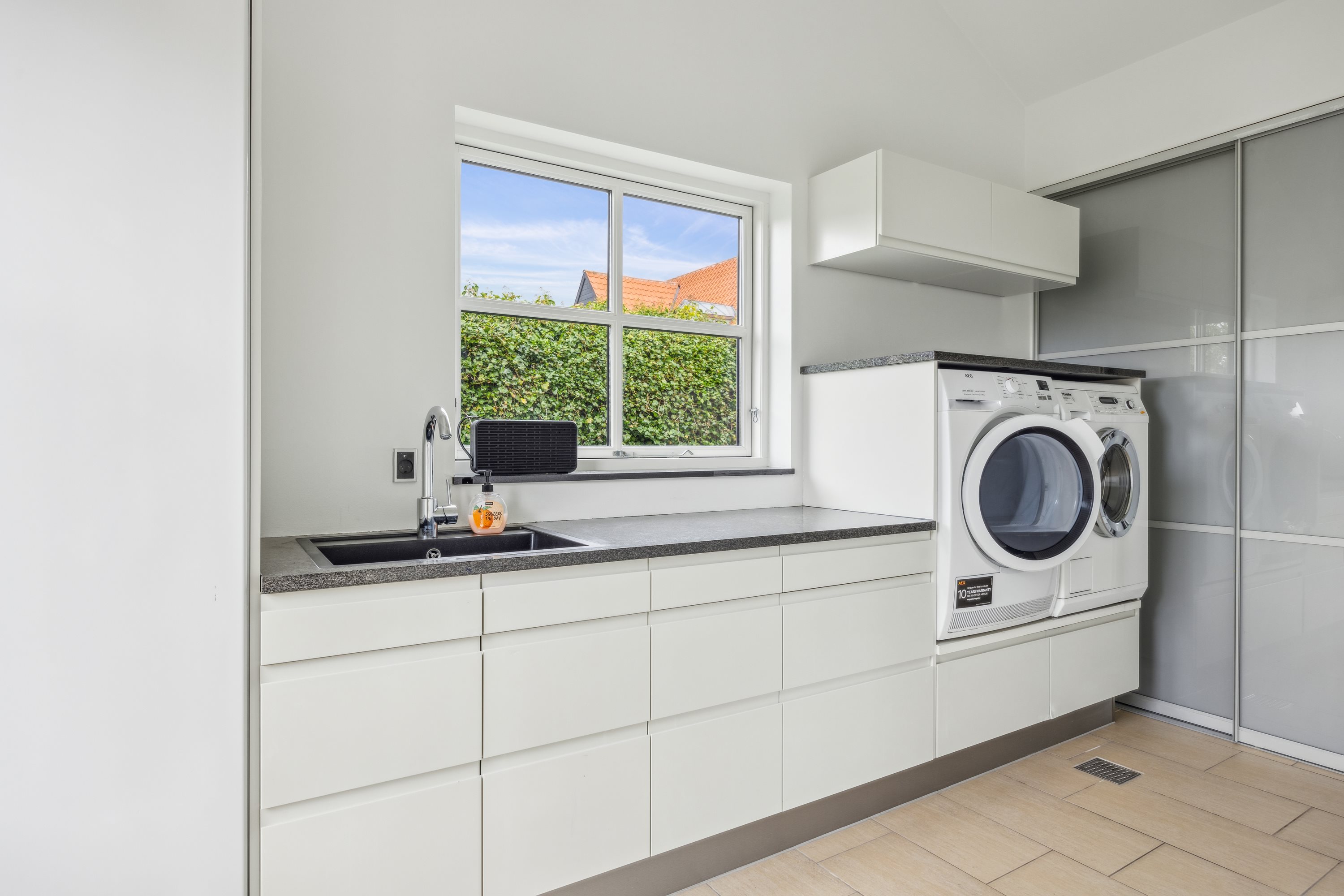 Fremhævet bryggers billede i fuldskærmstilstand. Billede af Egil Fischers Vej 3, Femmøller Strand, 8400 Ebeltoft