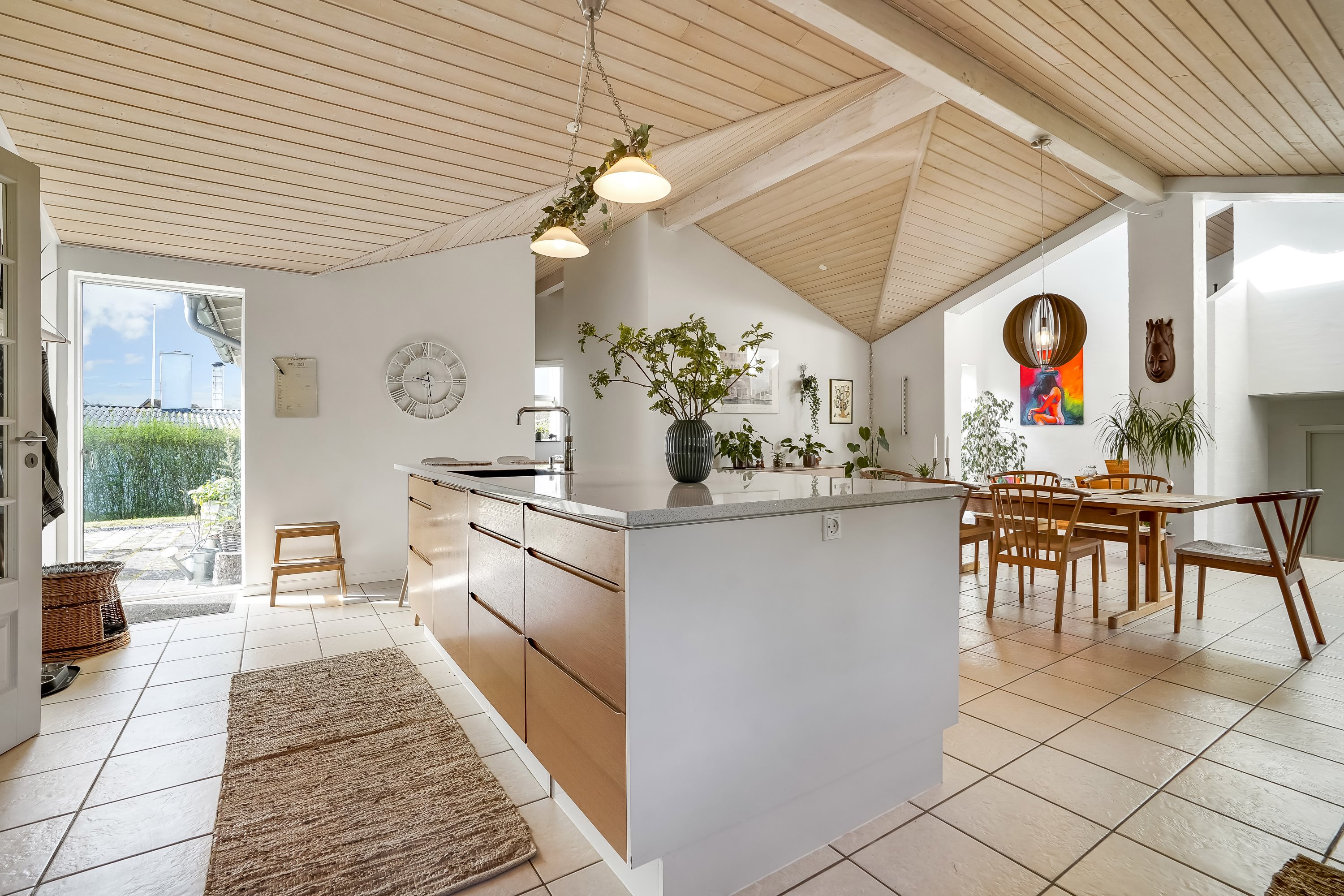 Fremhævet køkken billede i fuldskærmstilstand. Billede af Hasselvej 4, Lunghøj, 5591 Gelsted