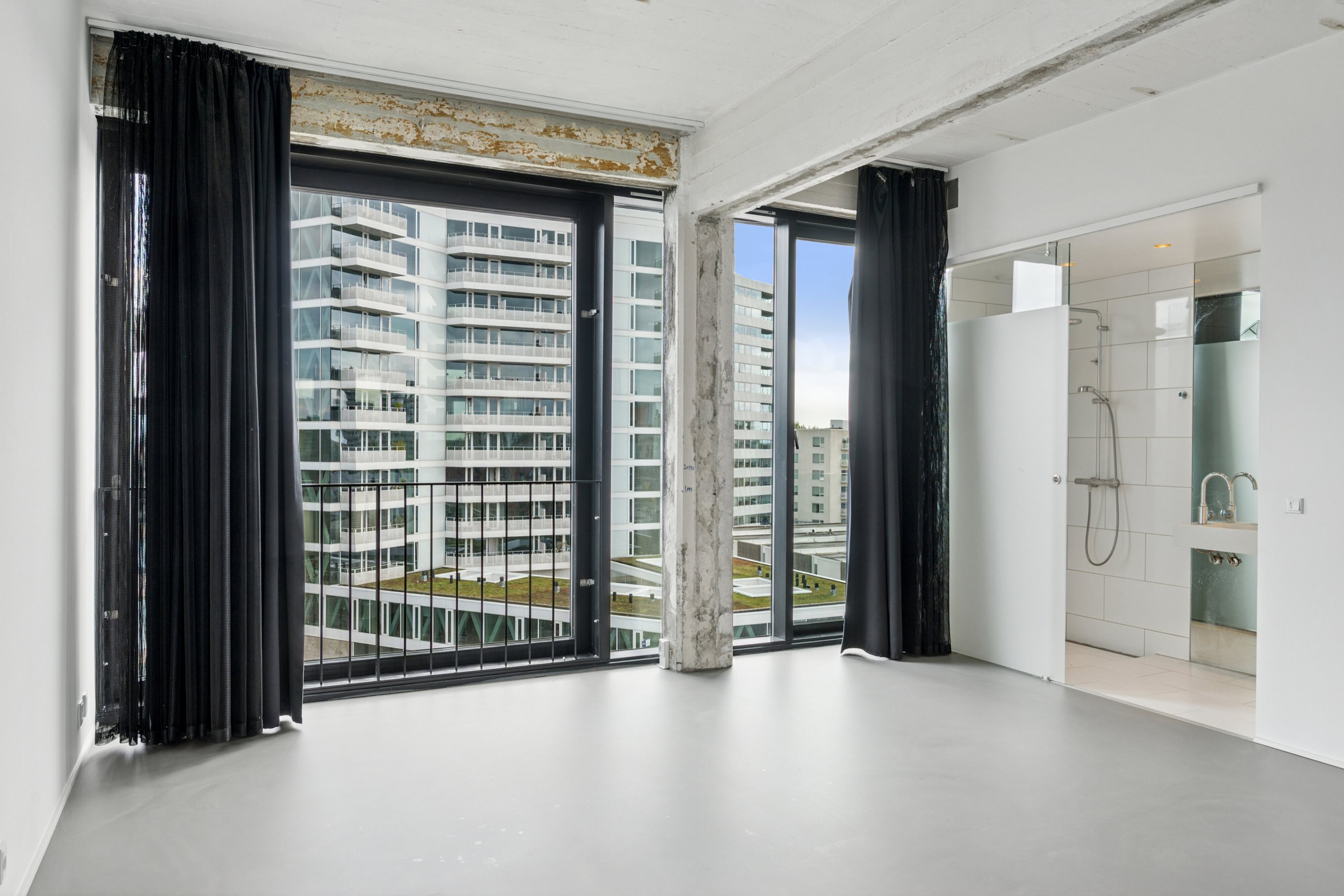 Fremhævet stue billede i fuldskærmstilstand. Billede af Islands Brygge 83A, 5. tv., 2300 København S