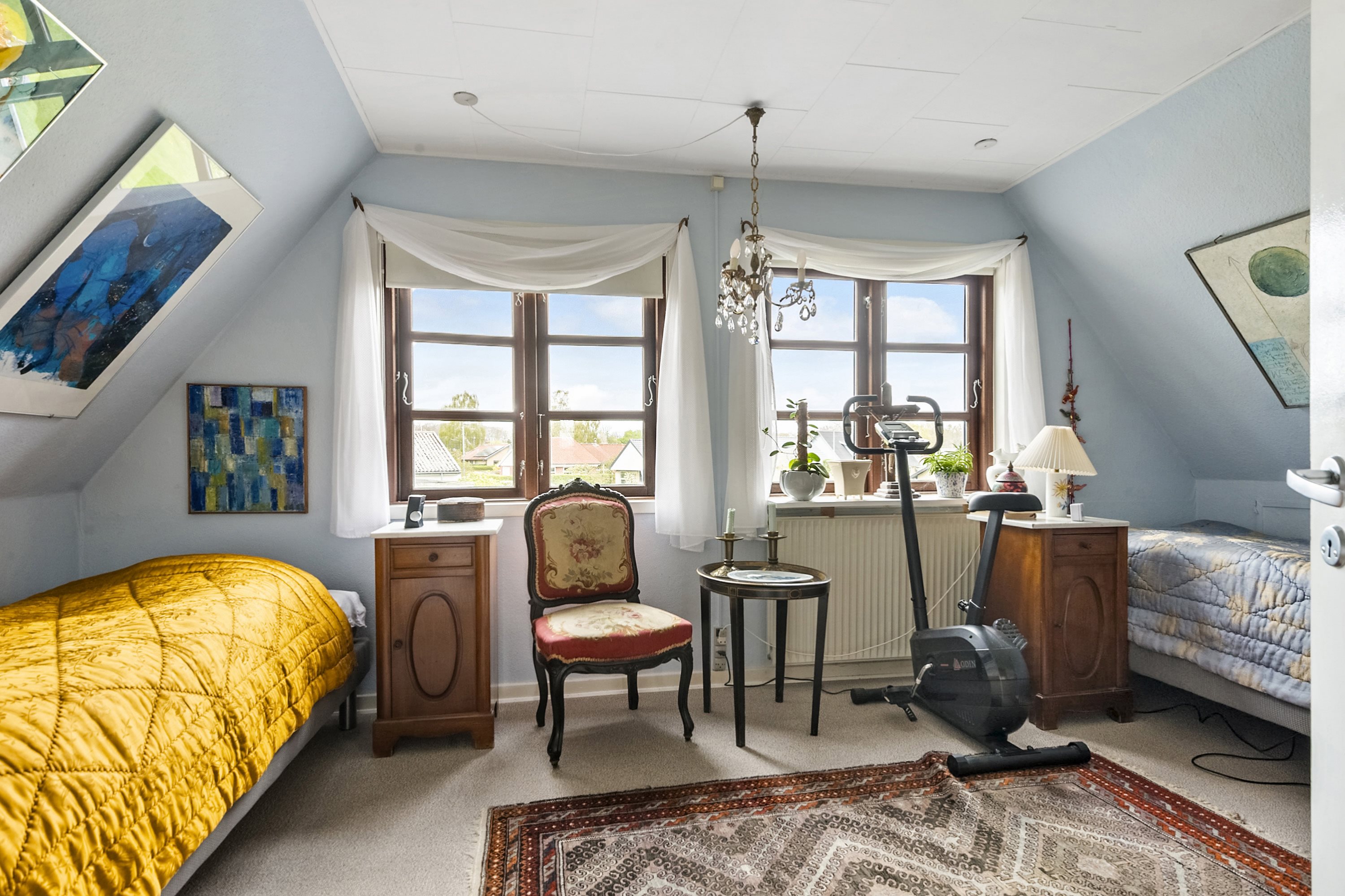 Fremhævet soveværelse billede i fuldskærmstilstand. Billede af Lærkevej 11, Hou, 8300 Odder