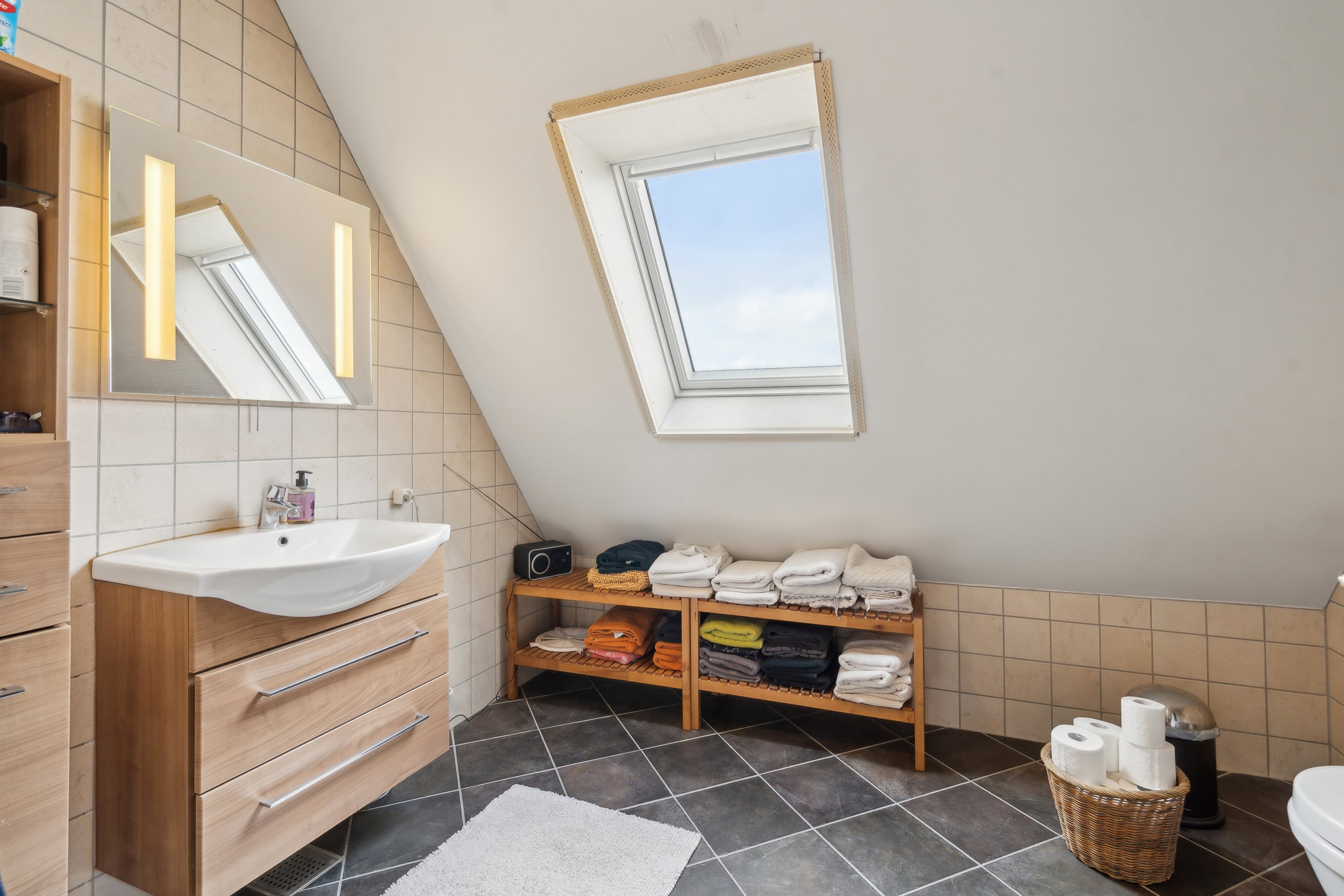 Fremhævet værelse billede i fuldskærmstilstand. Billede af Vinkældervej 17, 5000 Odense C