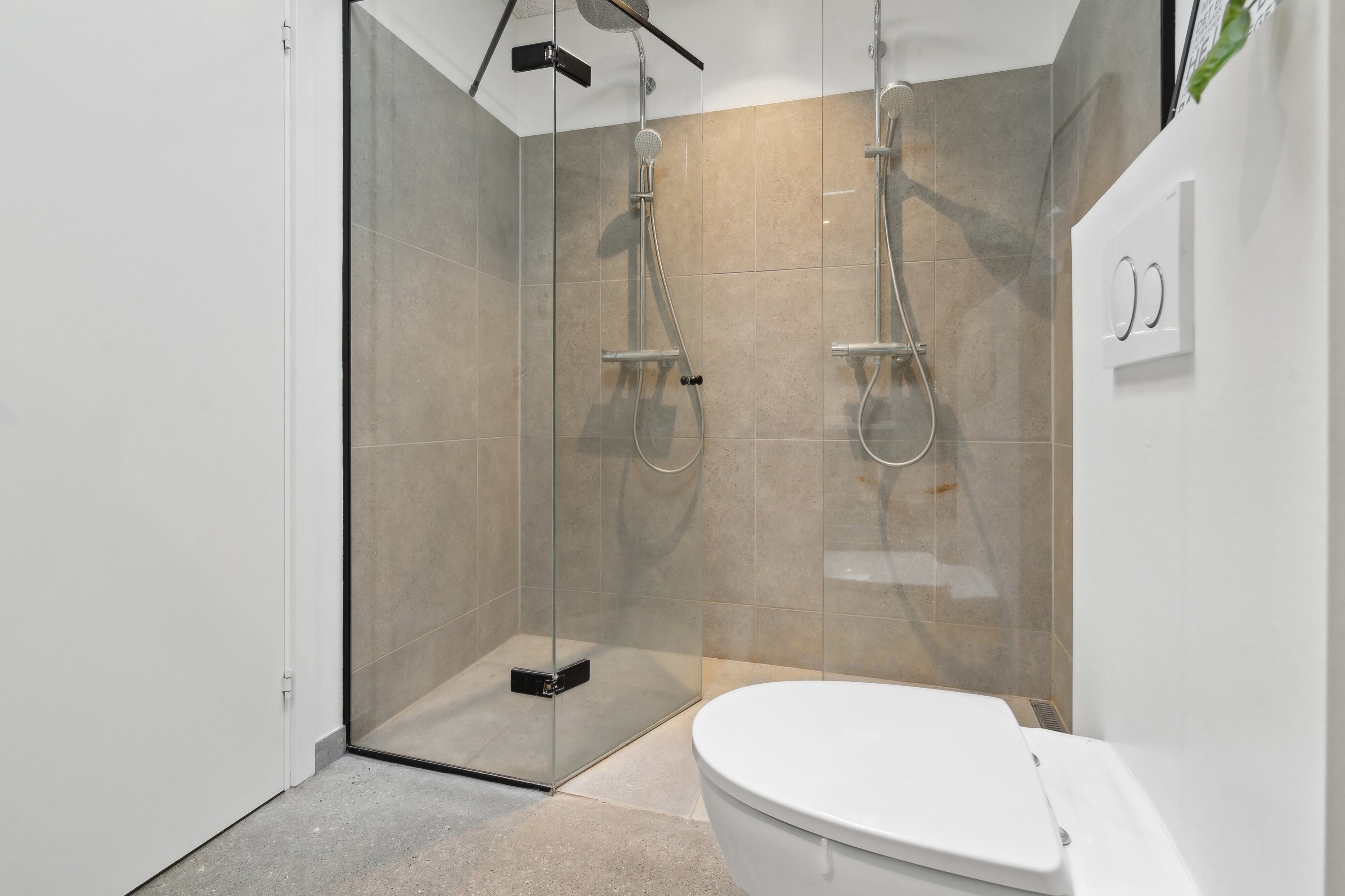 Fremhævet badeværelse billede i fuldskærmstilstand. Billede af Søndergade 24C, 5000 Odense C