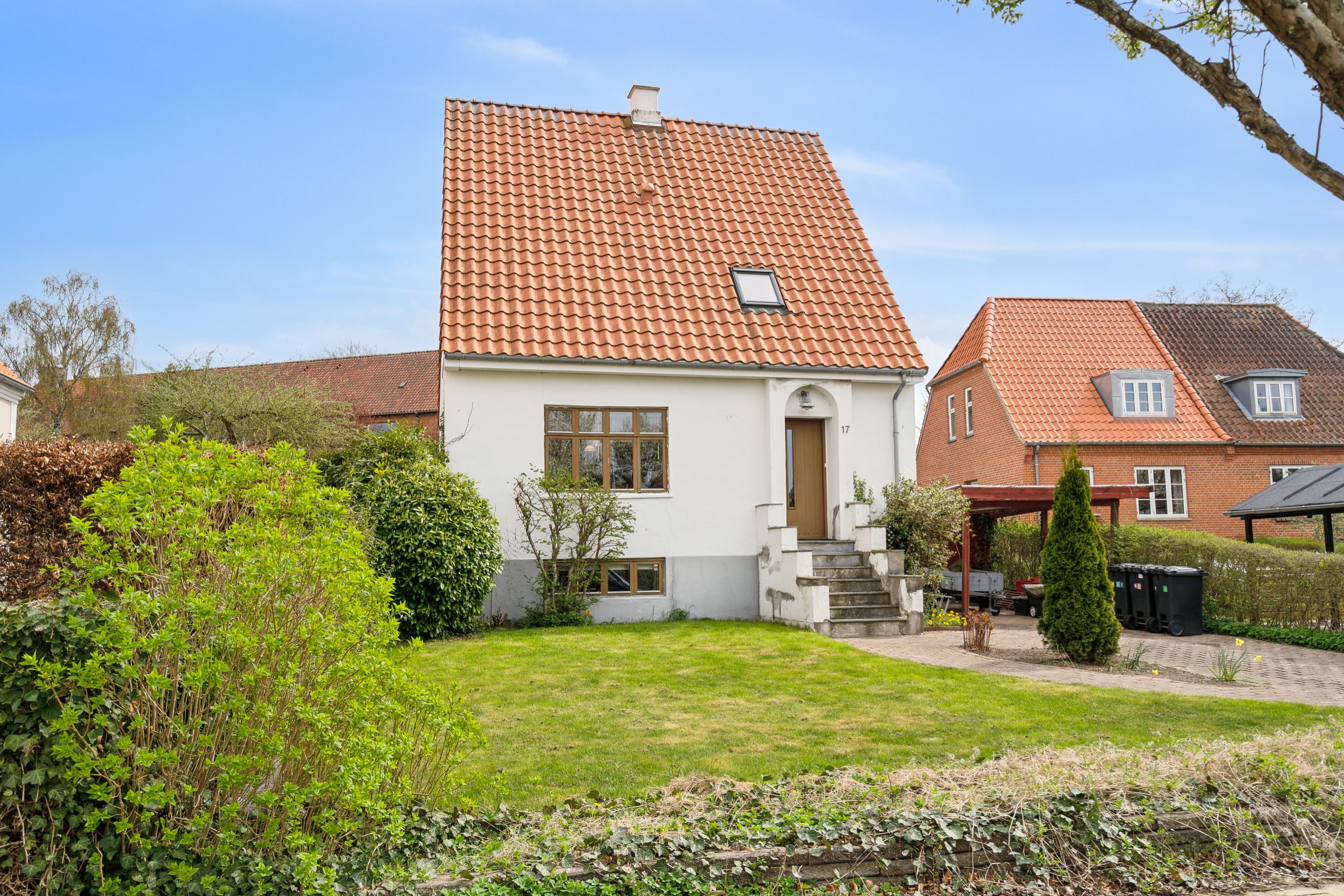 Fremhævet set fra haven billede i fuldskærmstilstand. Billede af Vinkældervej 17, 5000 Odense C