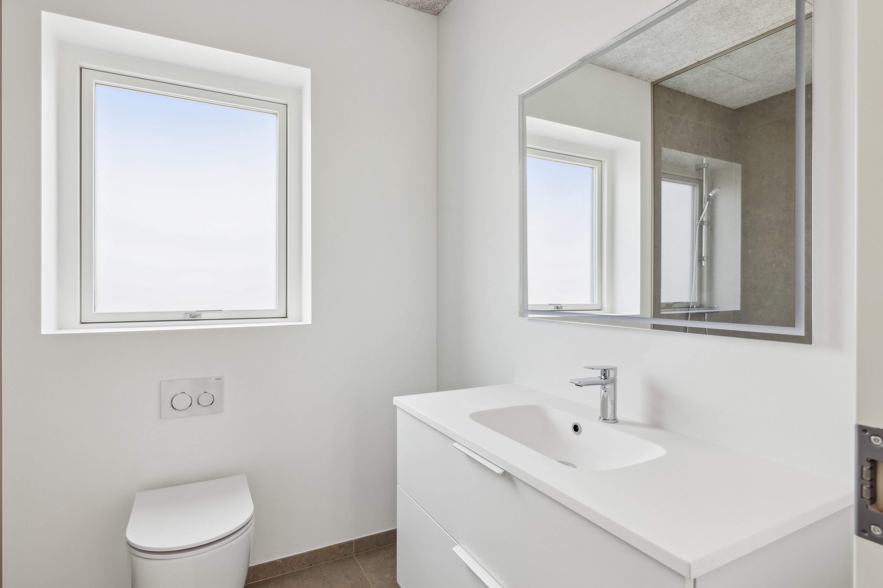 Fremhævet badeværelse billede i fuldskærmstilstand. Billede af Mølbjerget 19, Rodskov, 8543 Hornslet