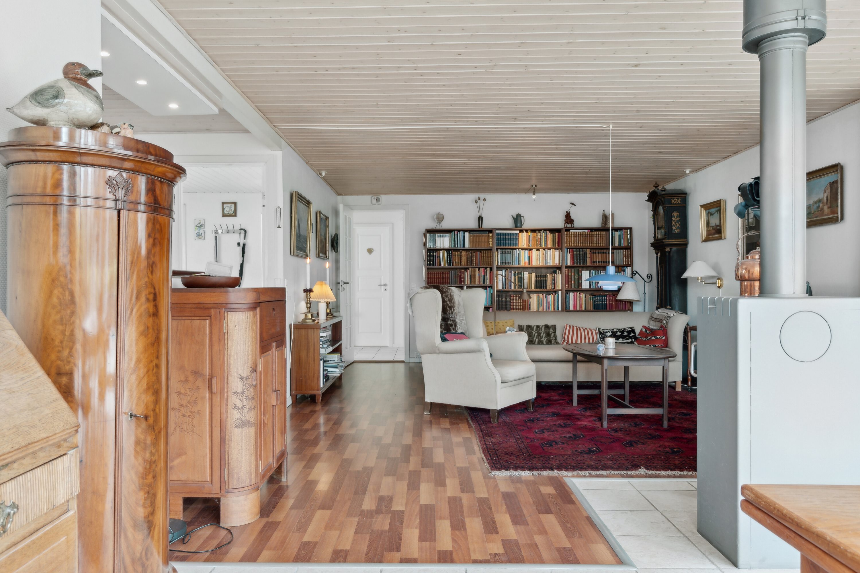 Fremhævet stue billede i fuldskærmstilstand. Billede af Ønskevej 1, 3360 Liseleje